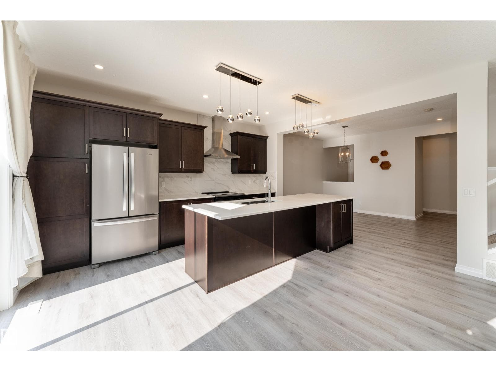 17132 64 ST NW — photo 4 of 54