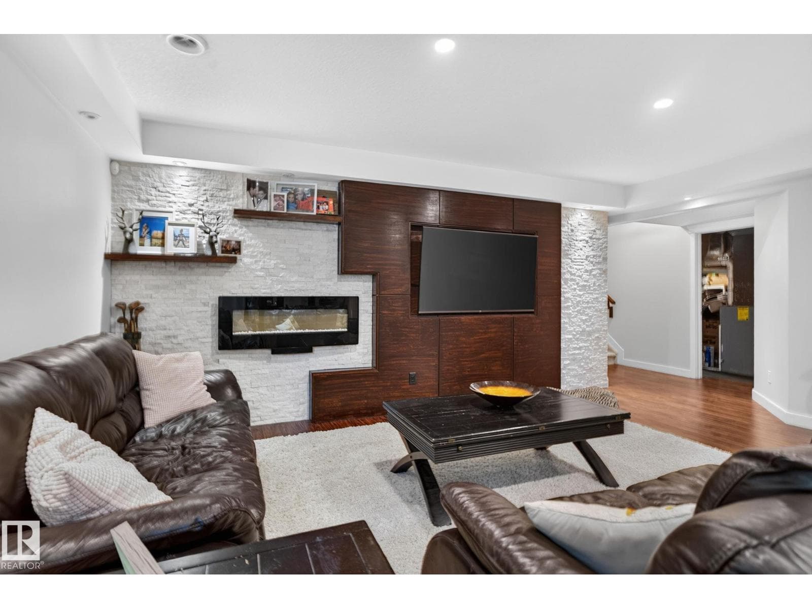 2327 FREZENBERG AV NW — photo 32 of 50