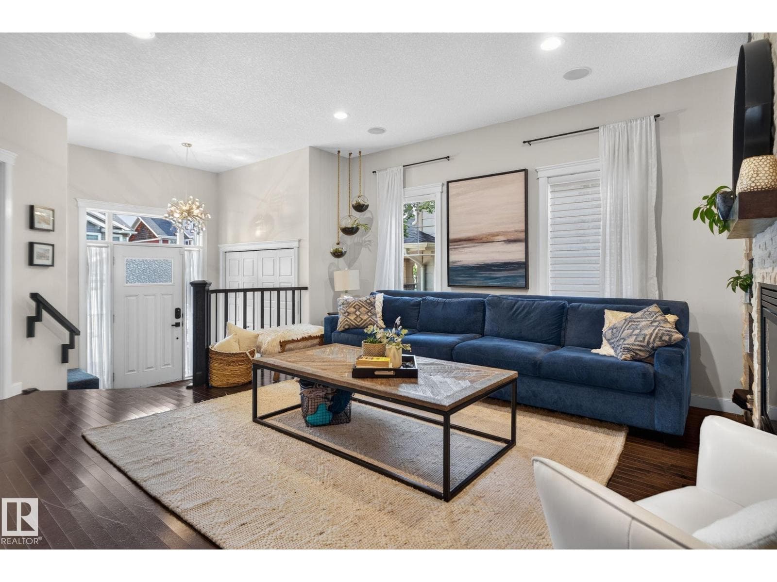 2327 FREZENBERG AV NW — photo 4 of 50