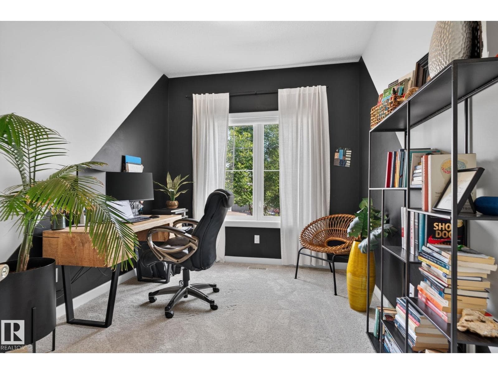 2327 FREZENBERG AV NW — photo 7 of 50