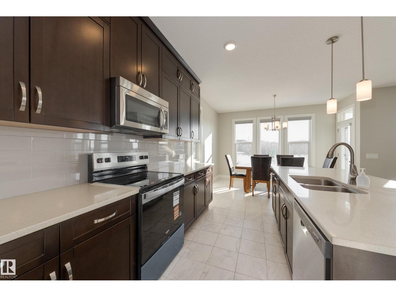 7473 COLONEL MEWBURN RD NW — photo 11 of 46