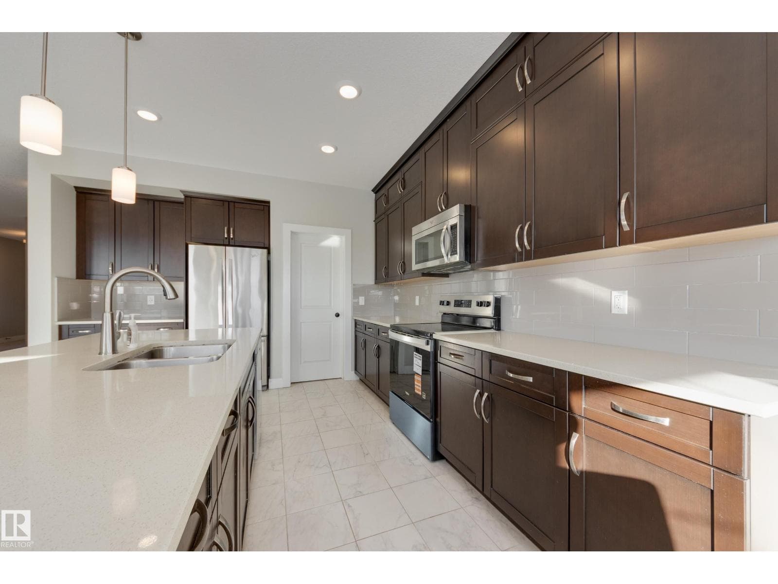 7473 COLONEL MEWBURN RD NW — photo 12 of 46