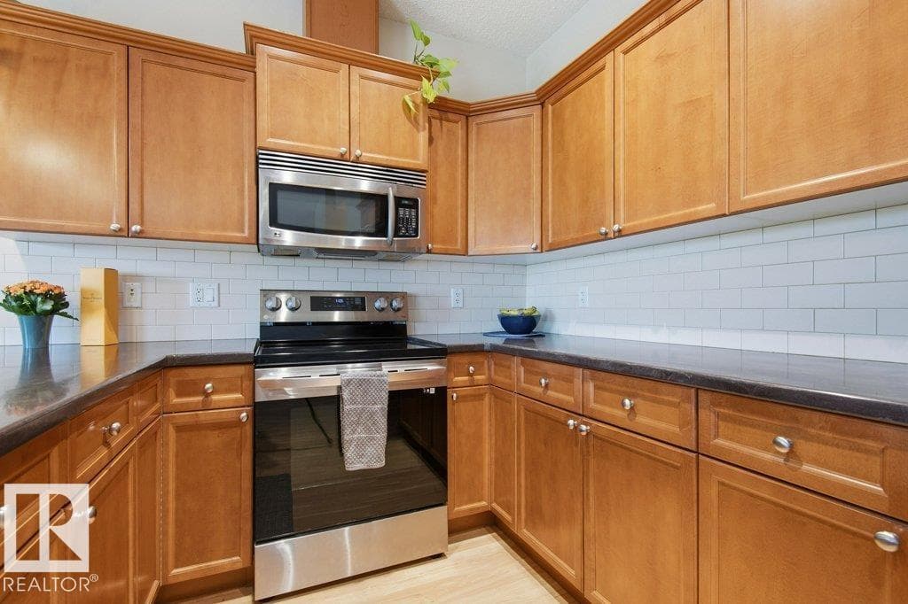 #17 7293 South Terwillegar DR NW — photo 14 of 54