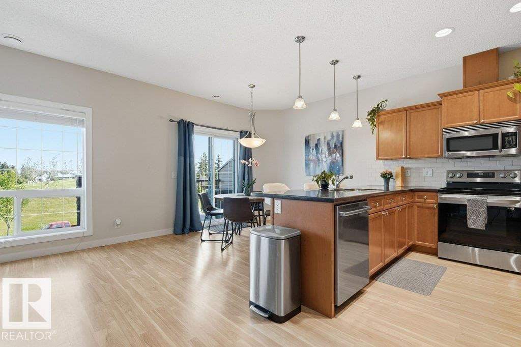 #17 7293 South Terwillegar DR NW — photo 7 of 54