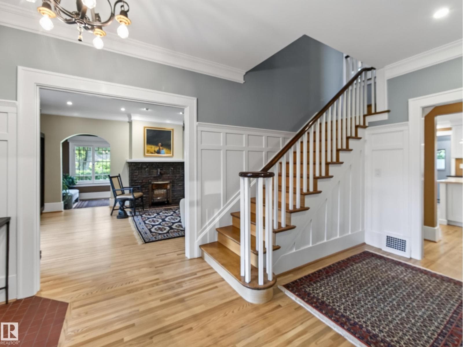 11108 64 ST NW — photo 4 of 62