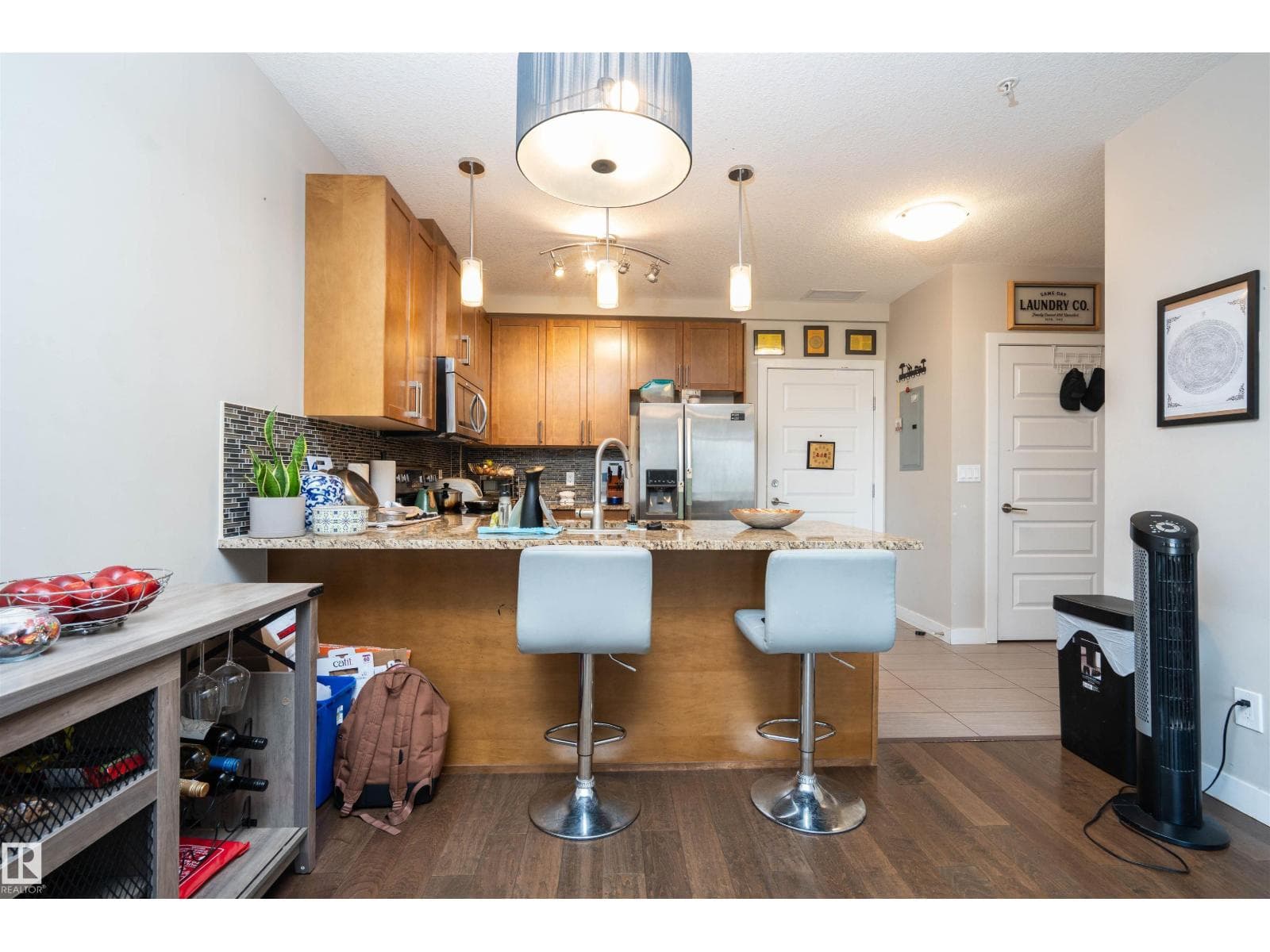 #610 5151 WINDERMERE BV SW — photo 10 of 37