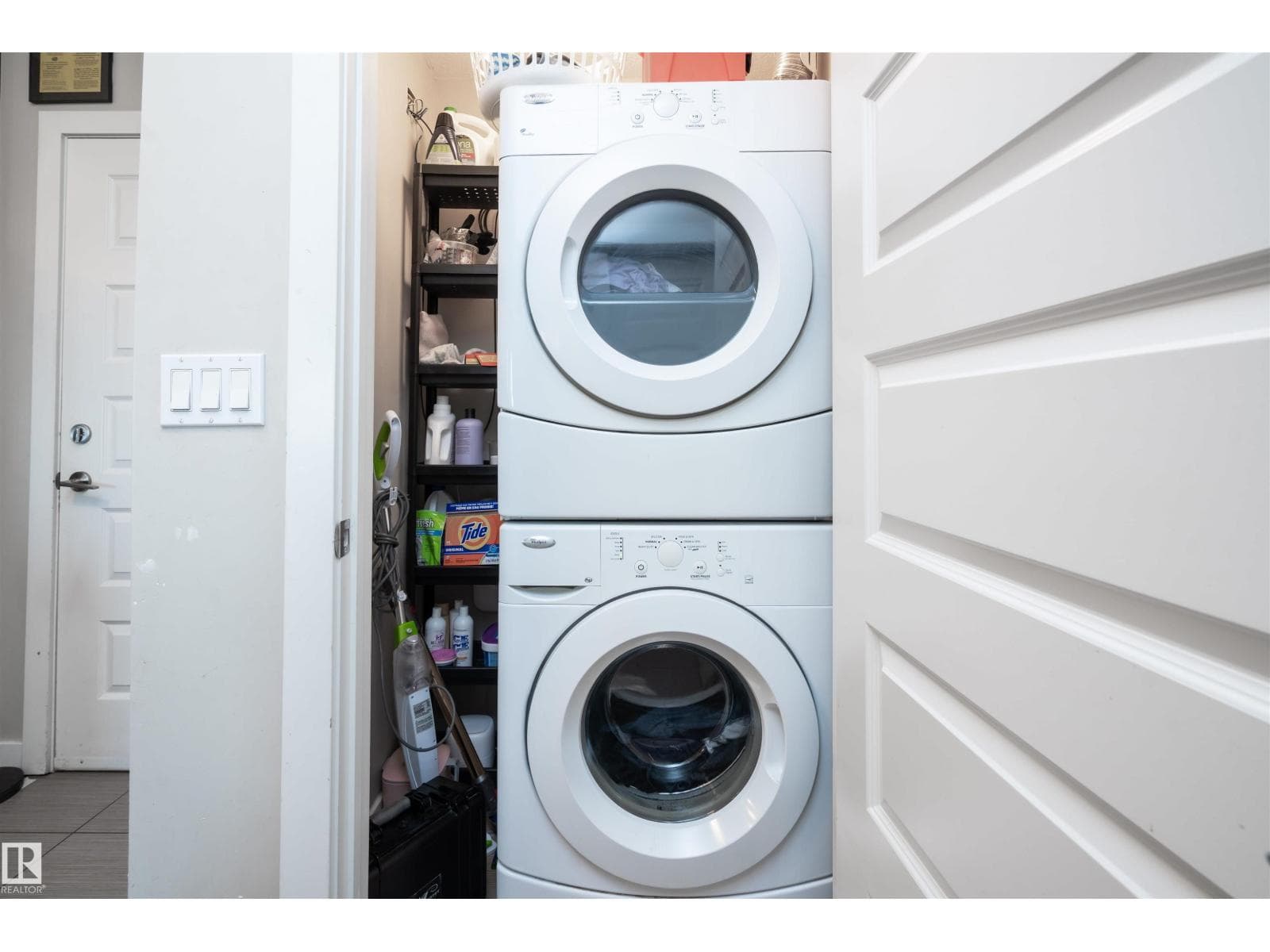 #610 5151 WINDERMERE BV SW — photo 22 of 37
