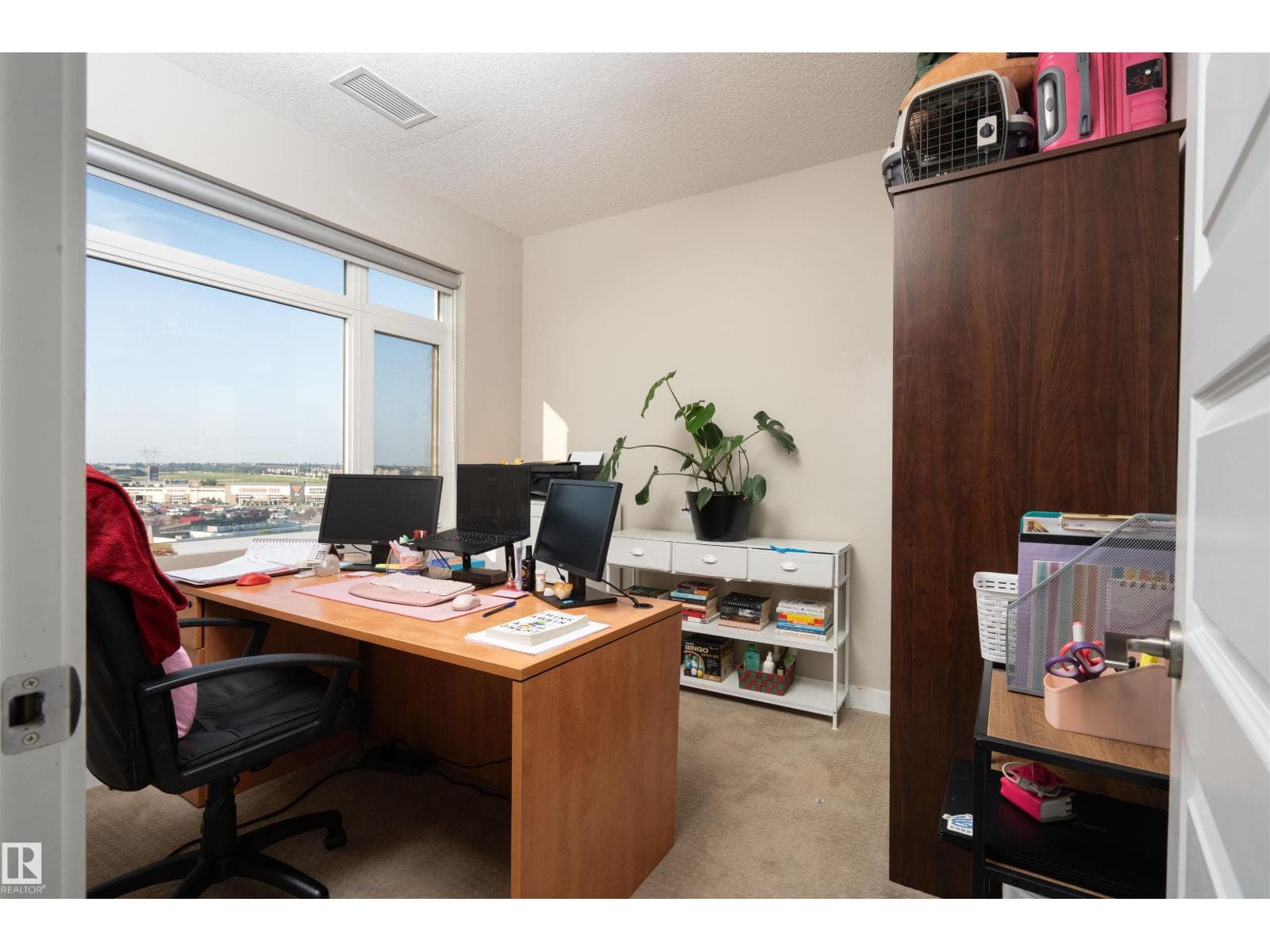 #610 5151 WINDERMERE BV SW — photo 20 of 37