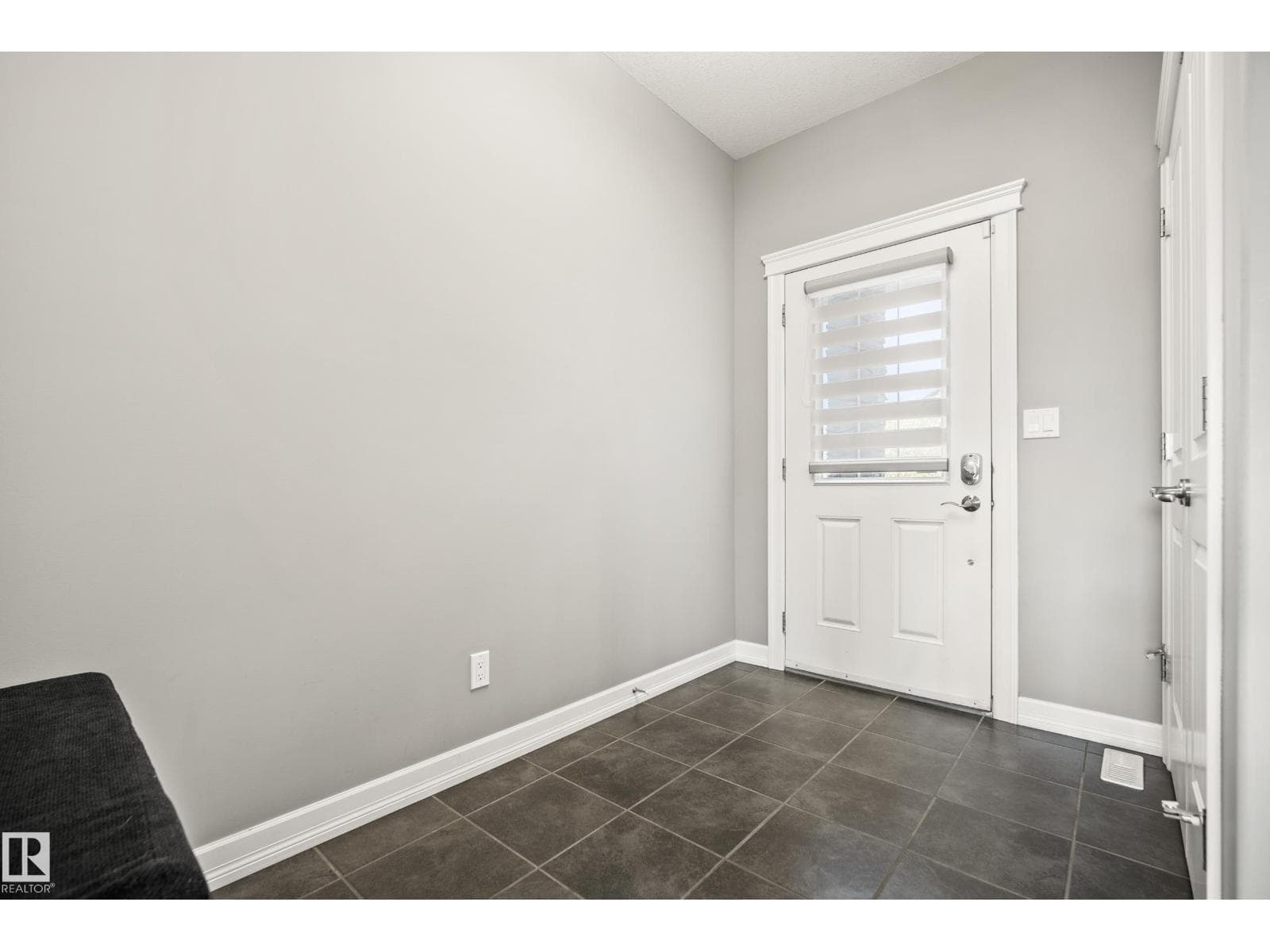 1455 HAYS WY NW — photo 4 of 49