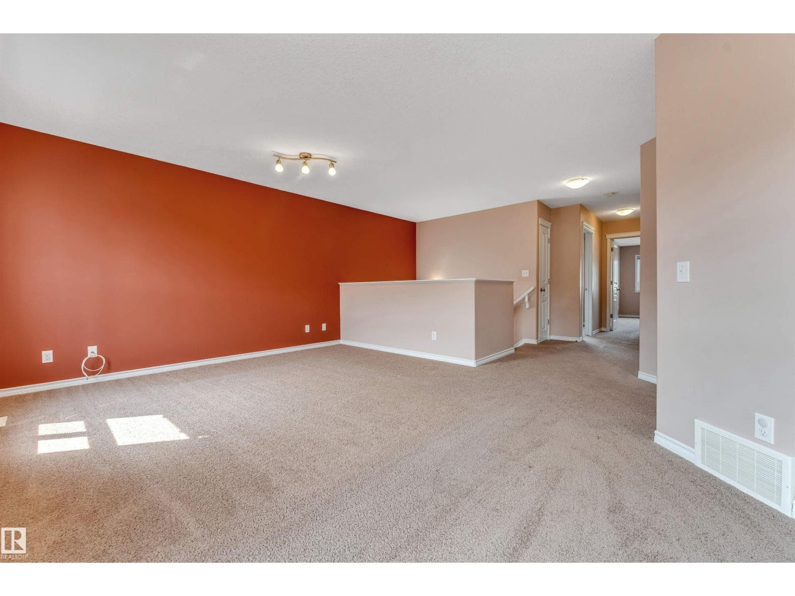 6947 19A AV SW — photo 22 of 47