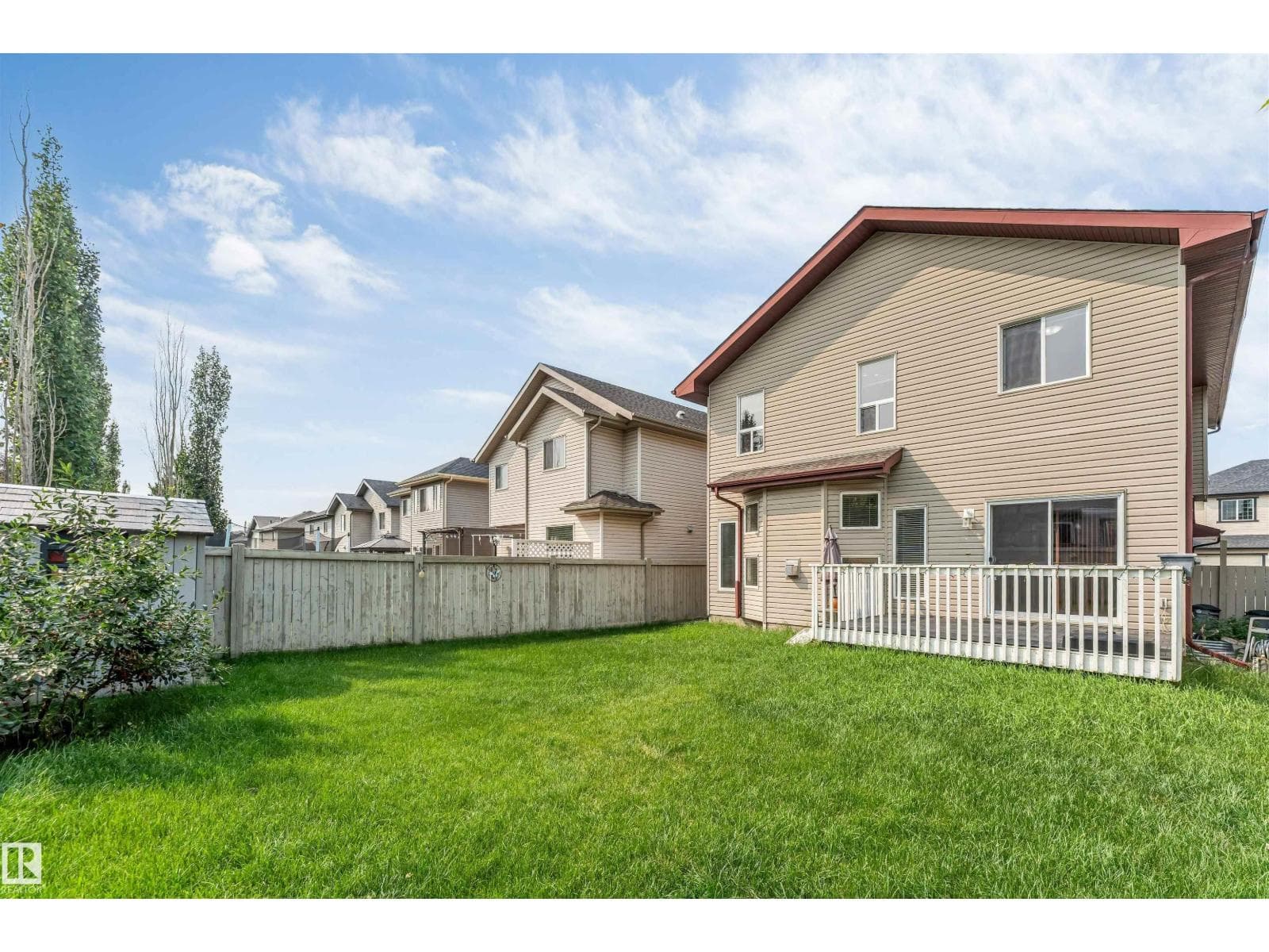 6947 19A AV SW — photo 42 of 47