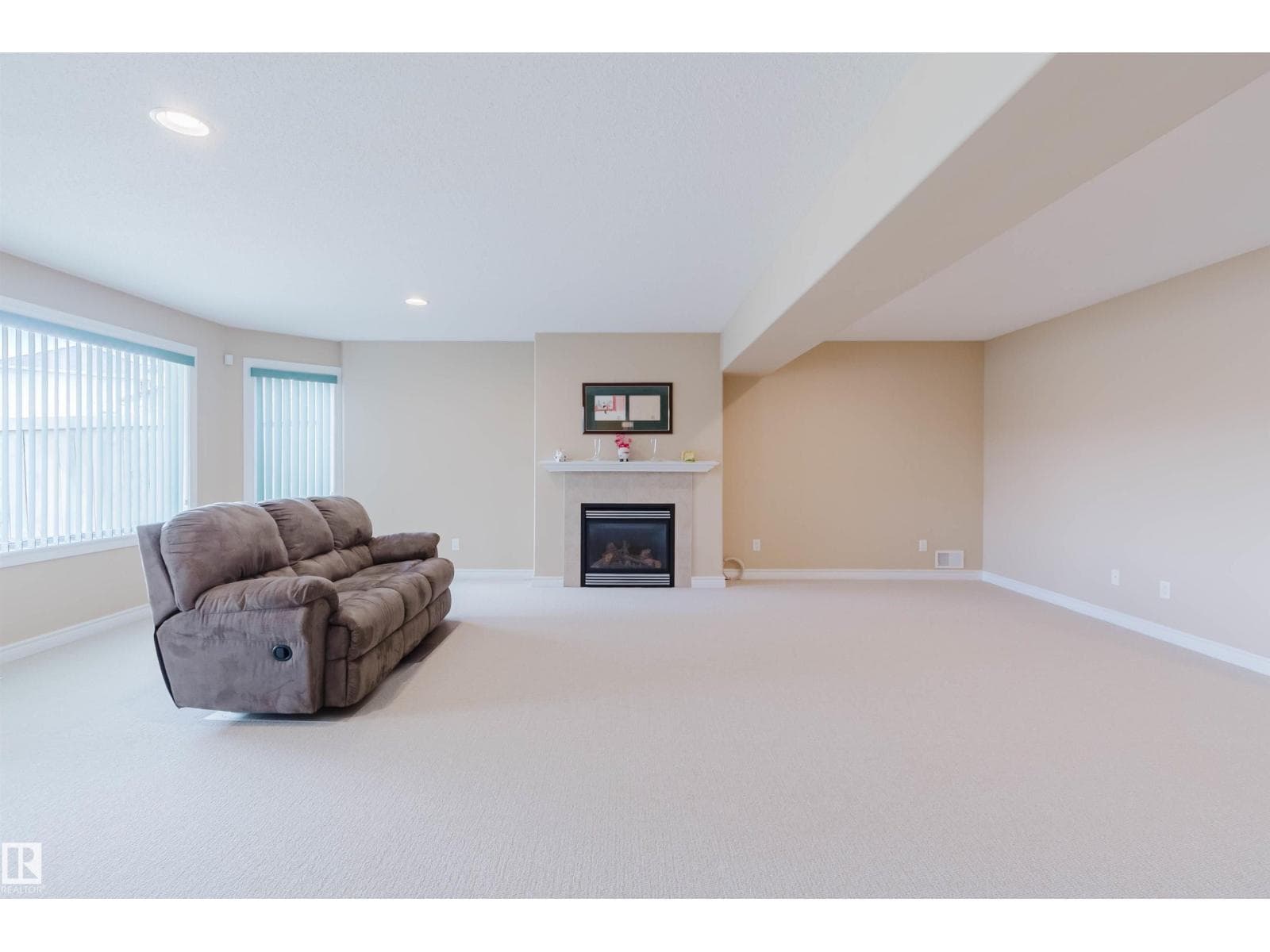 6604 SANDIN CV NW — photo 43 of 70