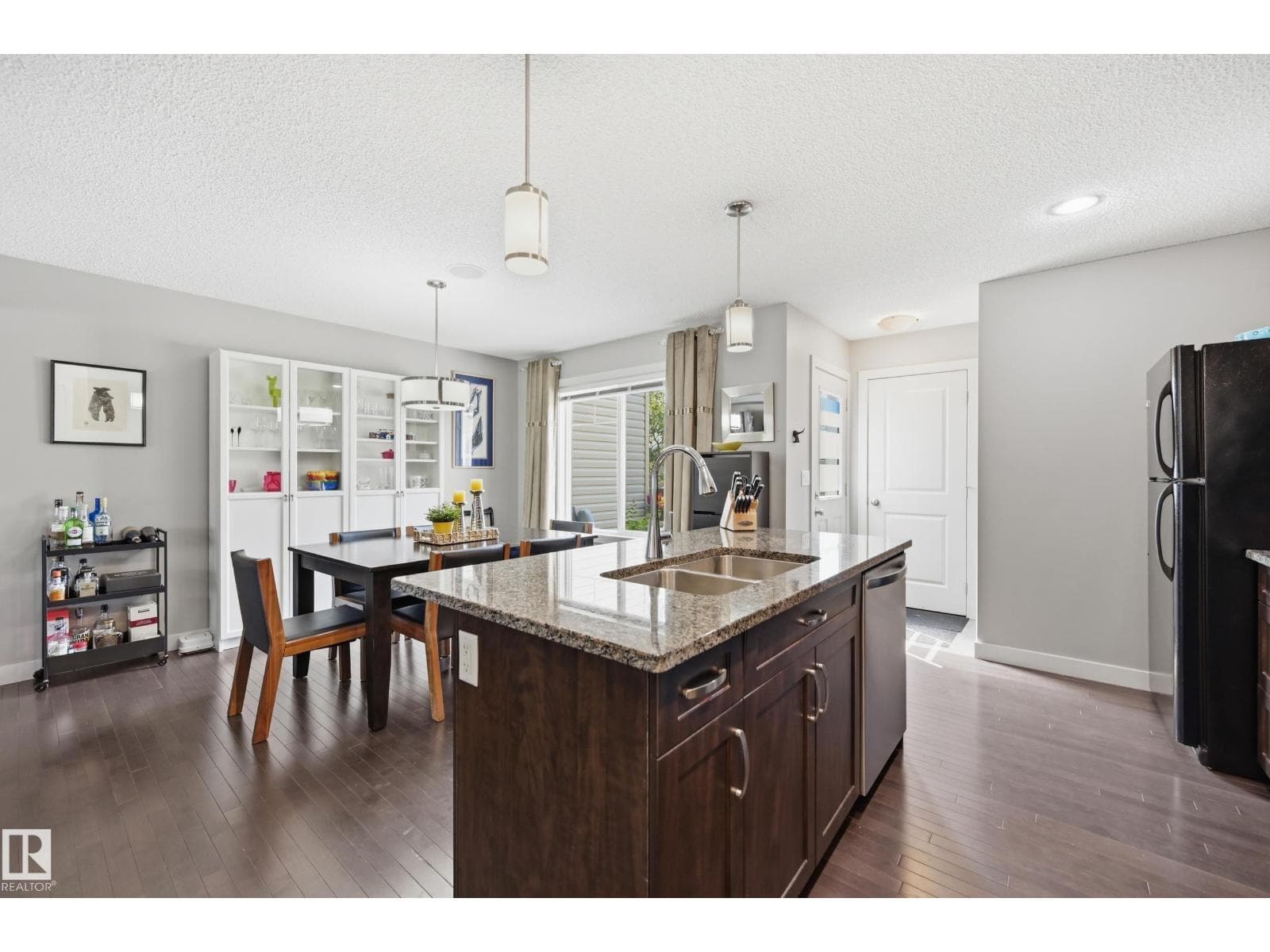 704 176 ST SW — photo 12 of 43