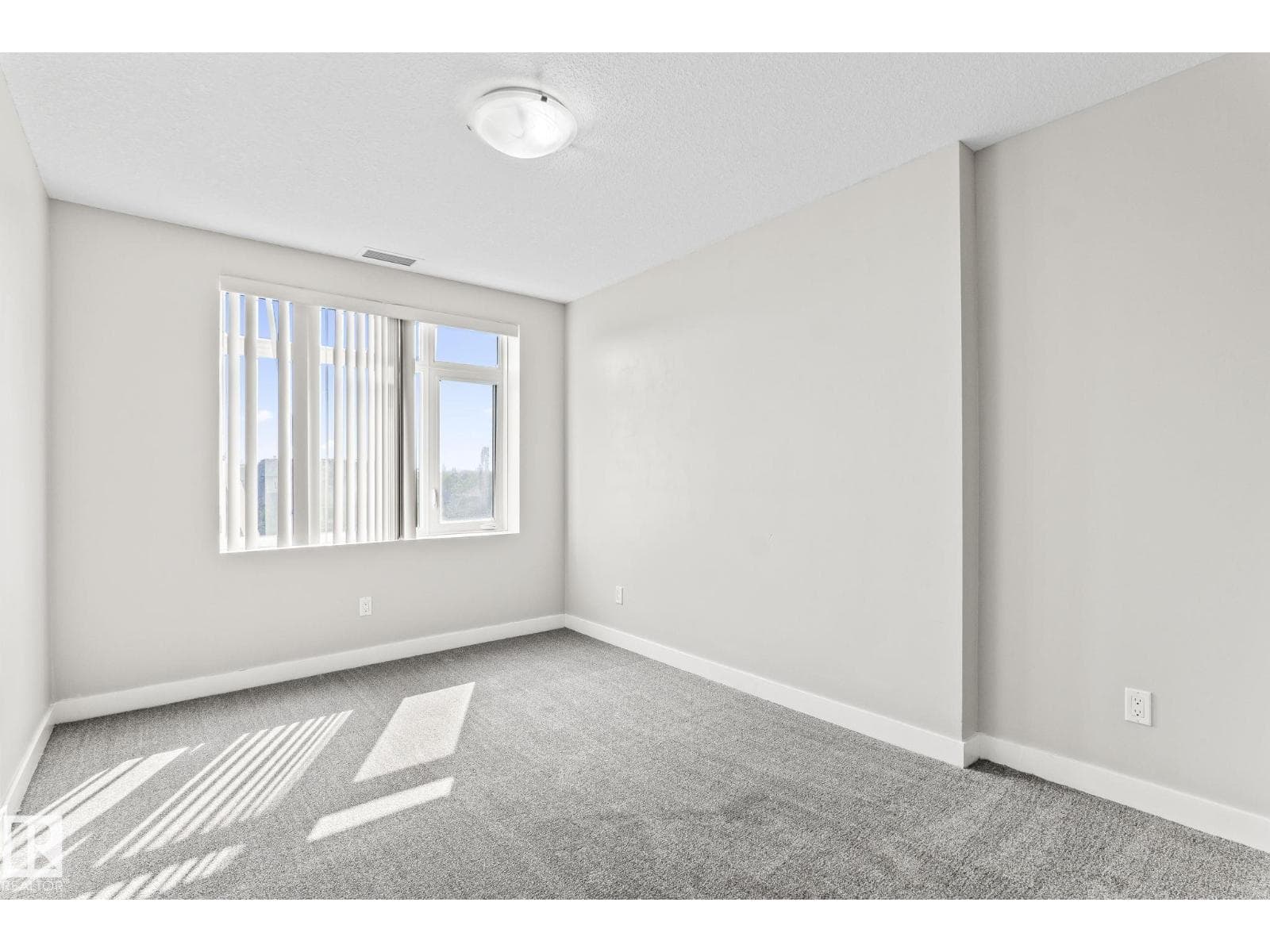 #324 5151 windermere BV SW — photo 16 of 35