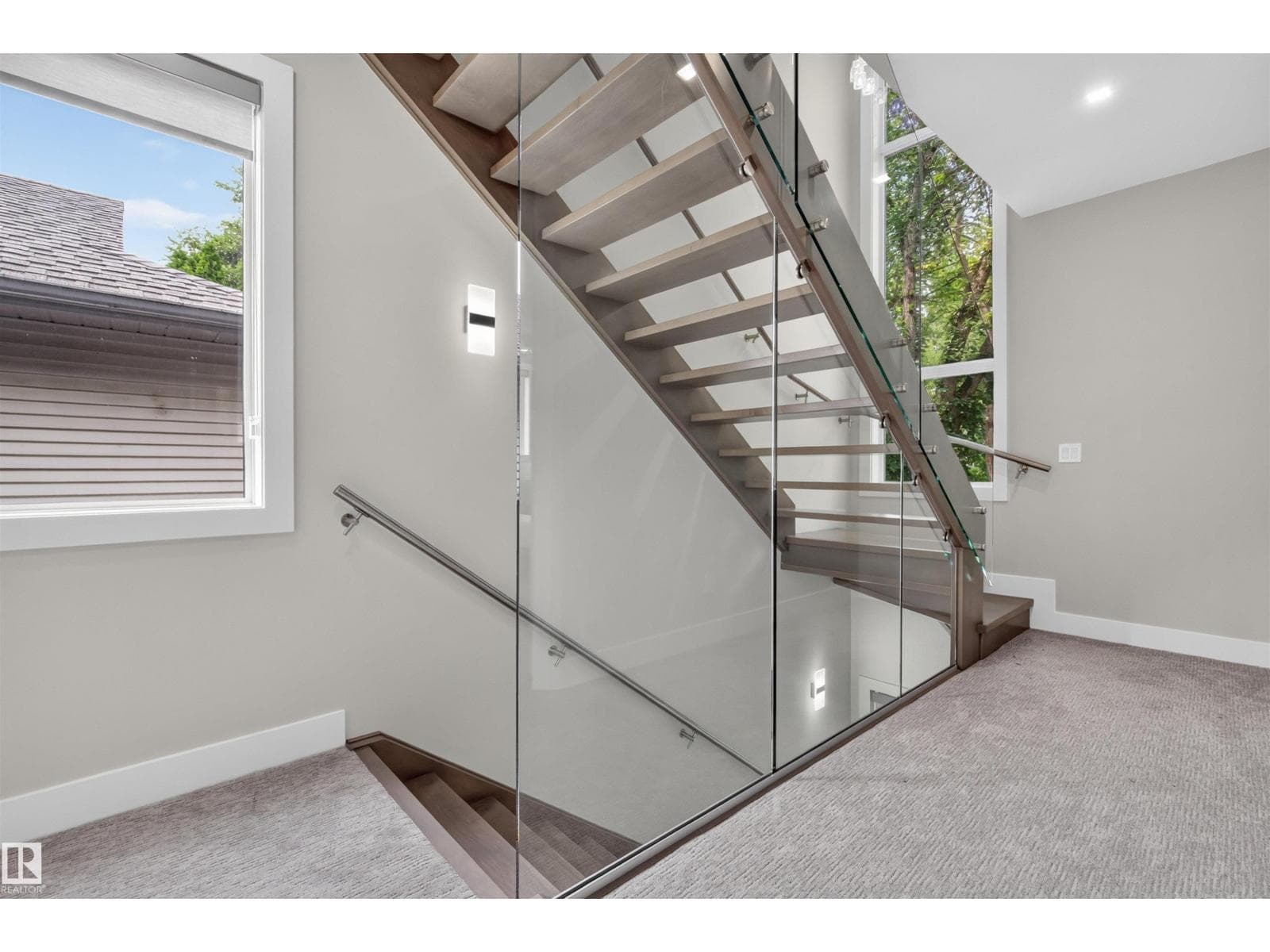9741 90 AV NW — photo 41 of 71