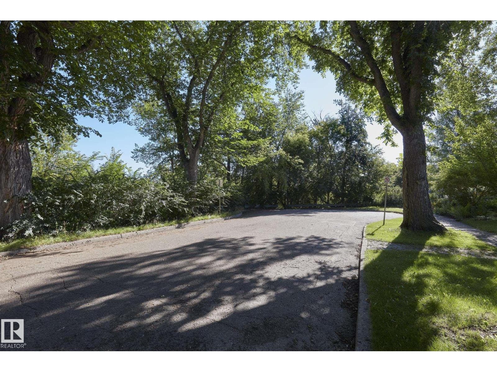 9741 90 AV NW — photo 60 of 71