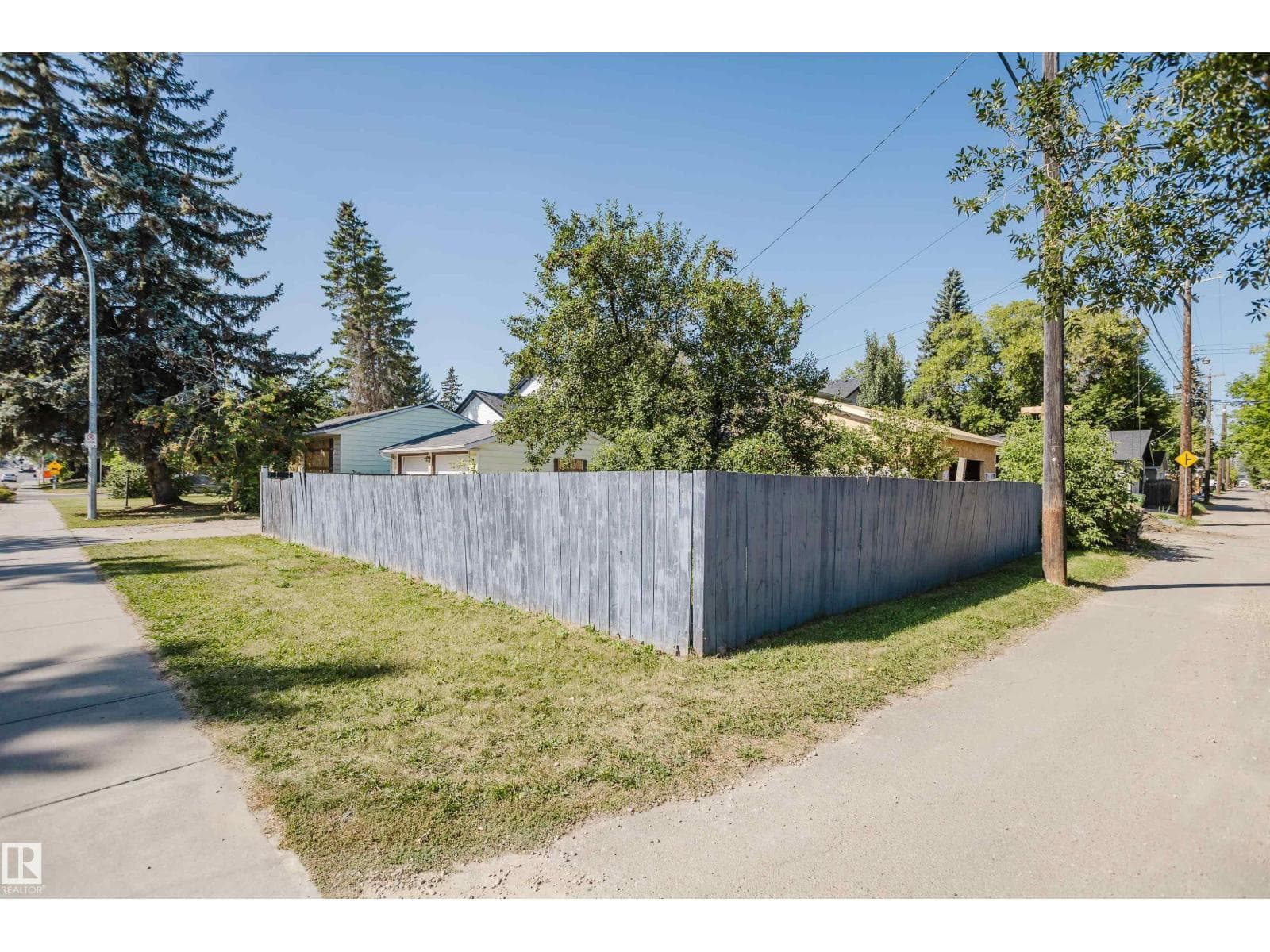 14632 95 AV NW — photo 7 of 31