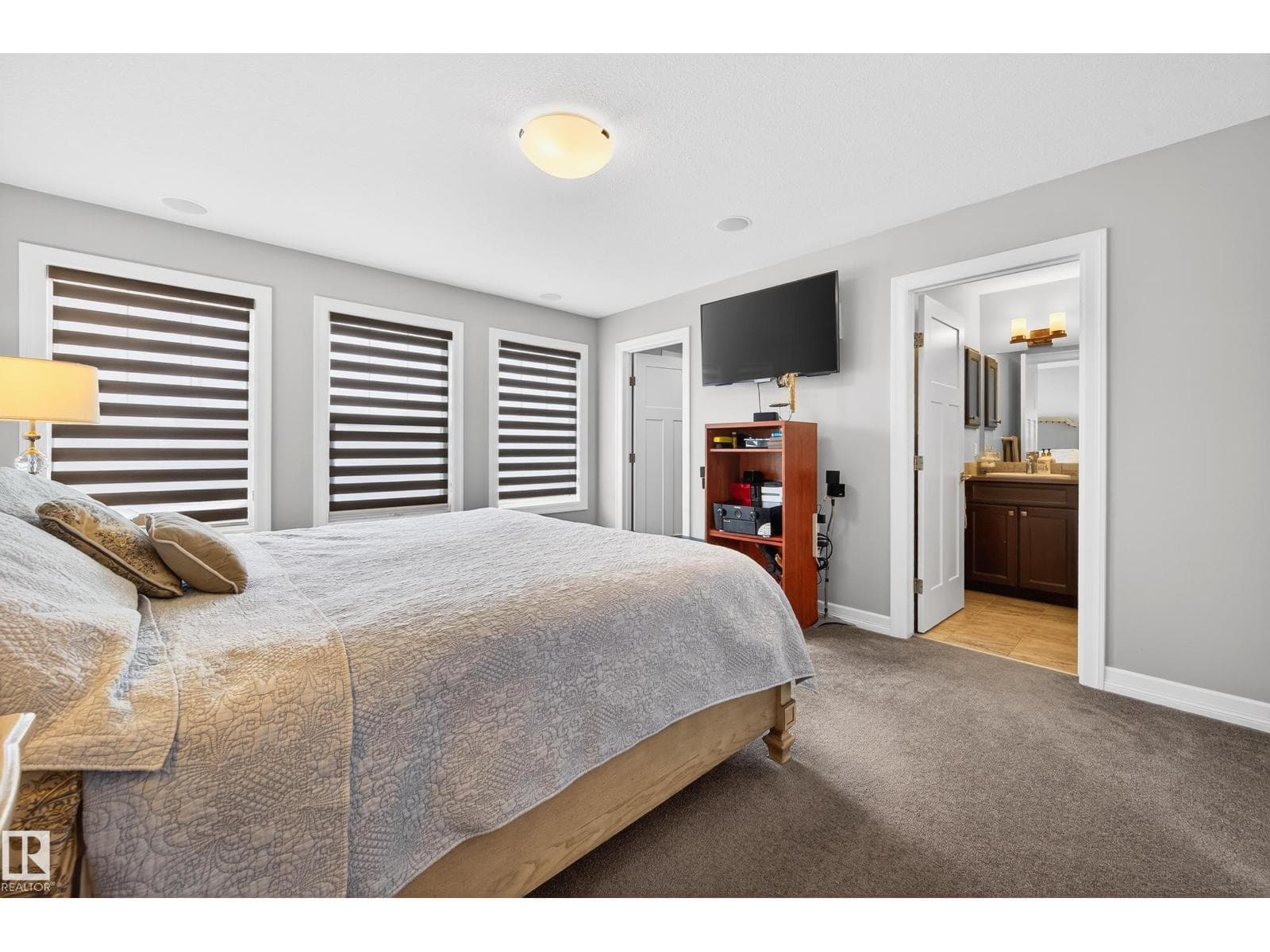 3306 HILTON CR NW — photo 21 of 43