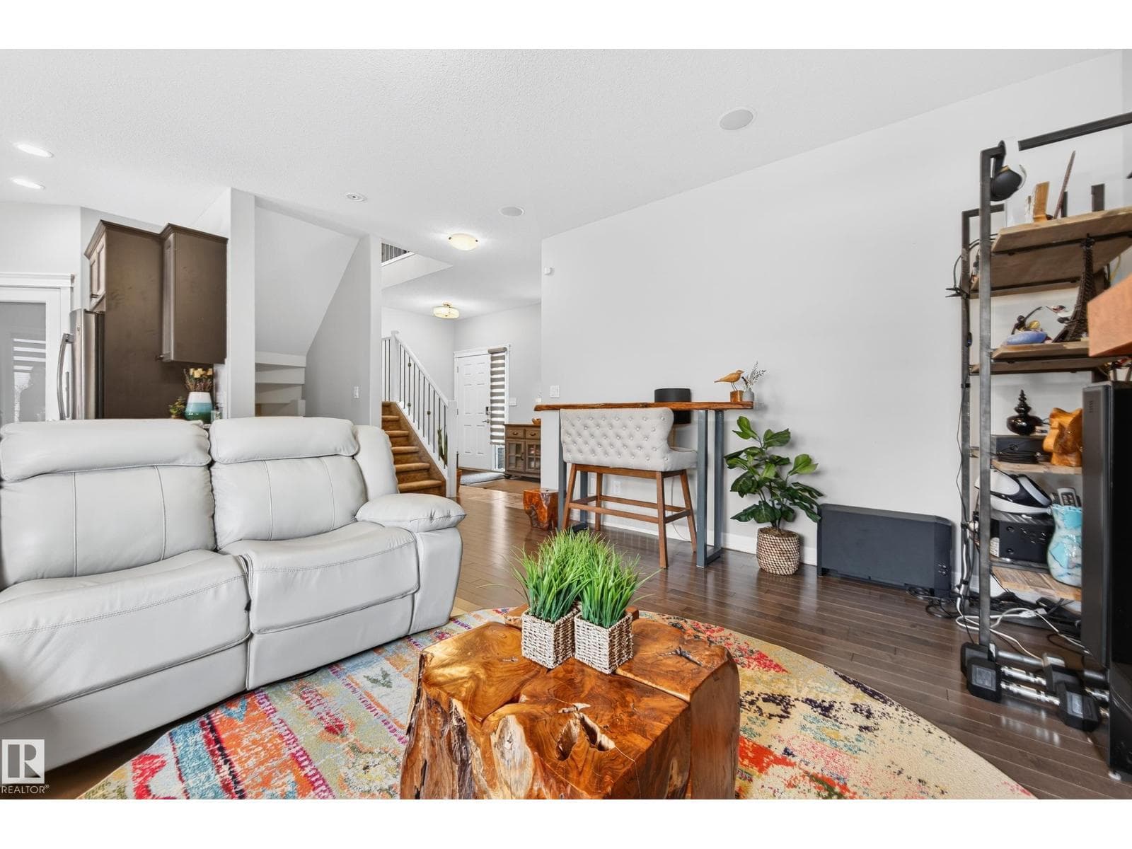 3306 HILTON CR NW — photo 8 of 43