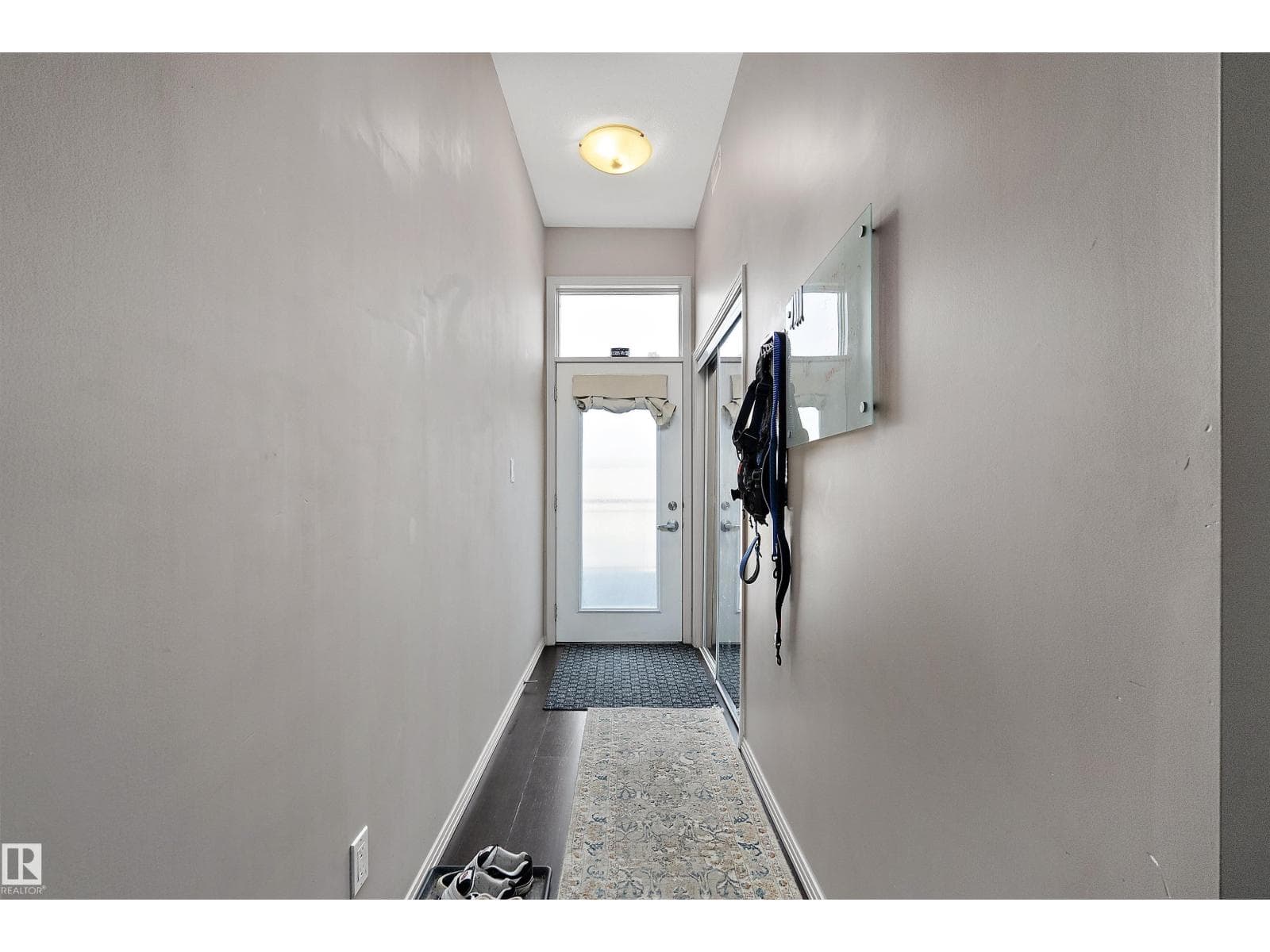 #713 10503 98 AV NW — photo 2 of 26