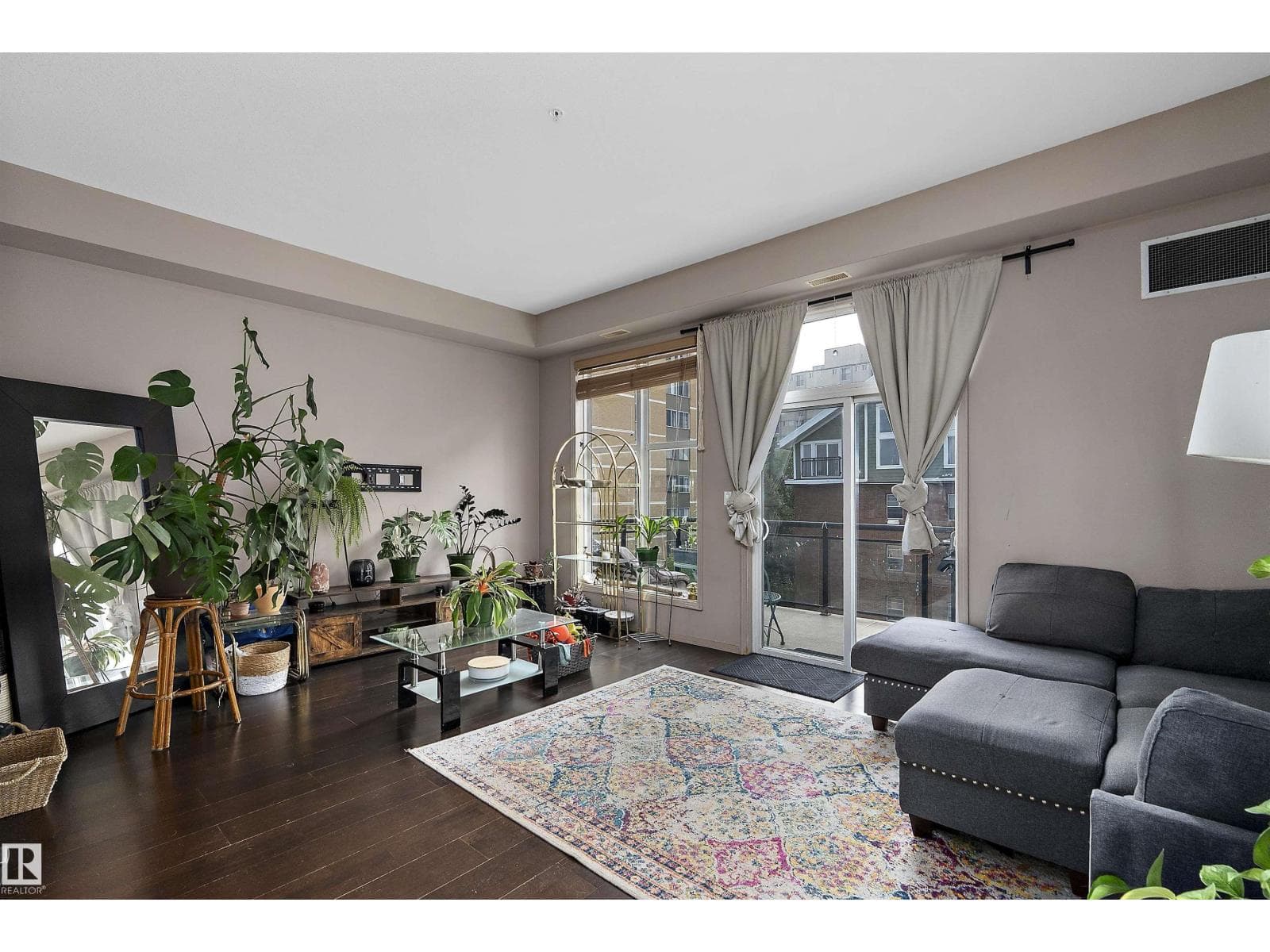 #713 10503 98 AV NW — photo 14 of 26