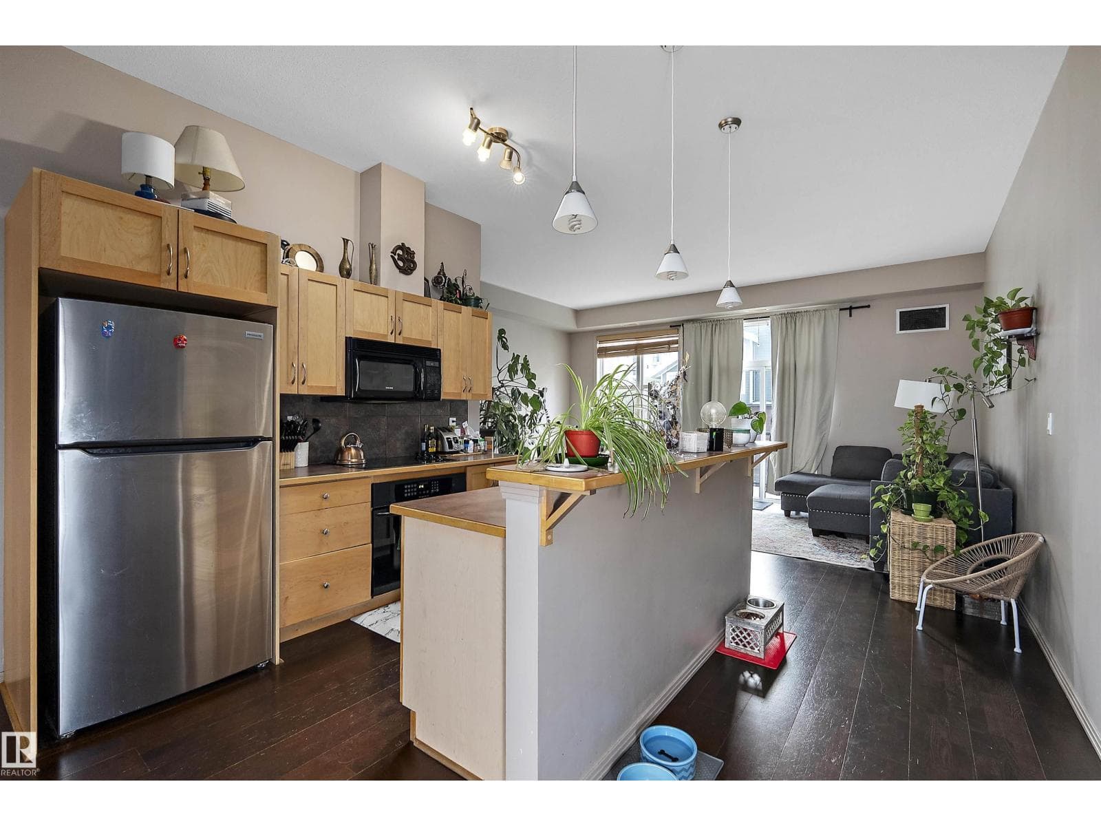 #713 10503 98 AV NW — photo 4 of 26