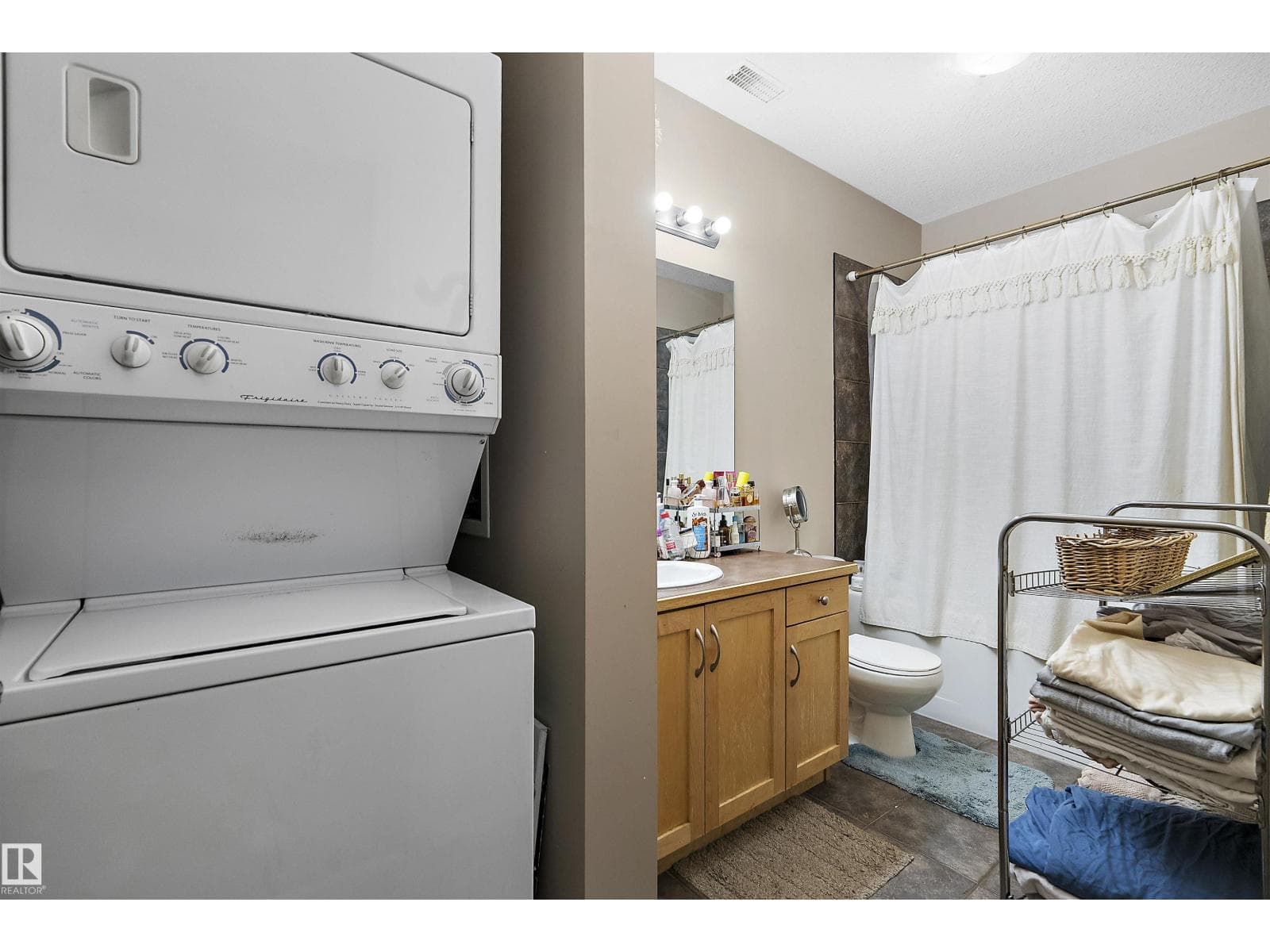 #713 10503 98 AV NW — photo 18 of 26