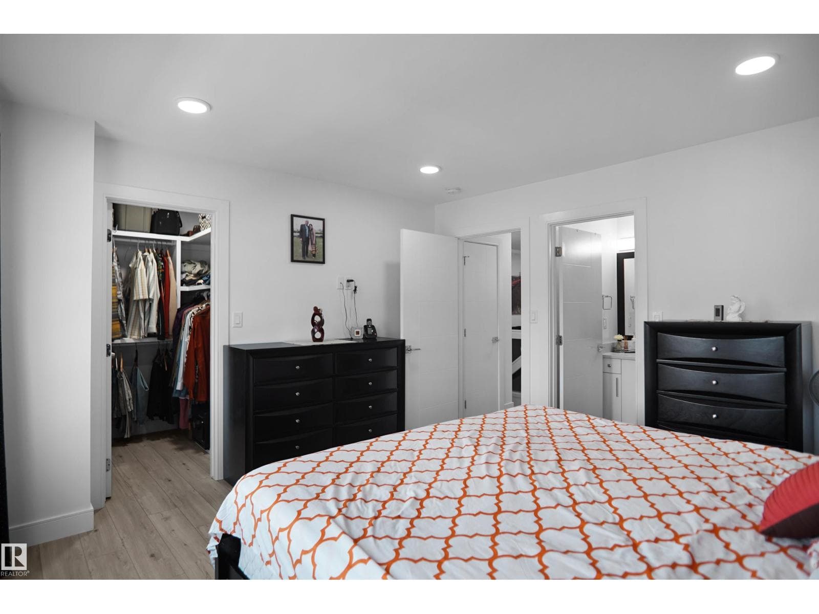 6532 175 AV NW — photo 27 of 38