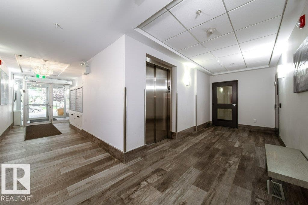 #207 9907 91 AV NW — photo 18 of 18