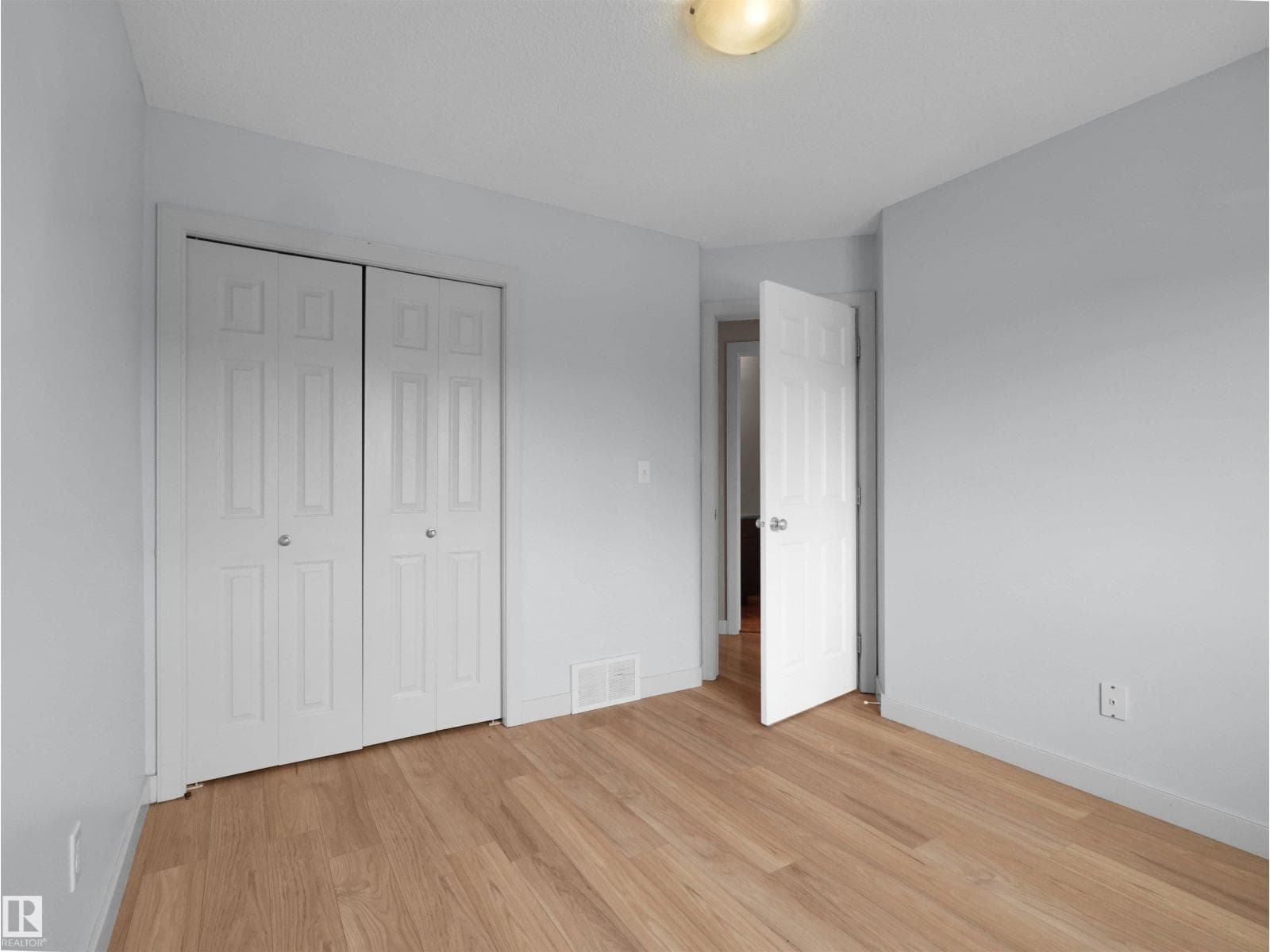 2512 ANDERSON WY SW — photo 29 of 39