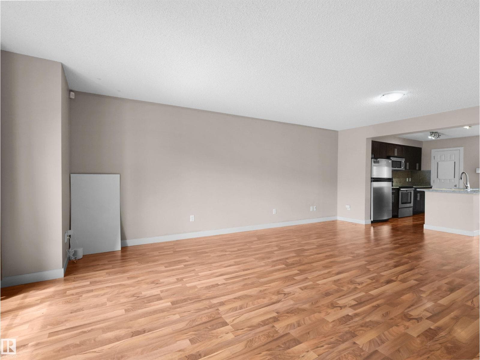 2512 ANDERSON WY SW — photo 6 of 39