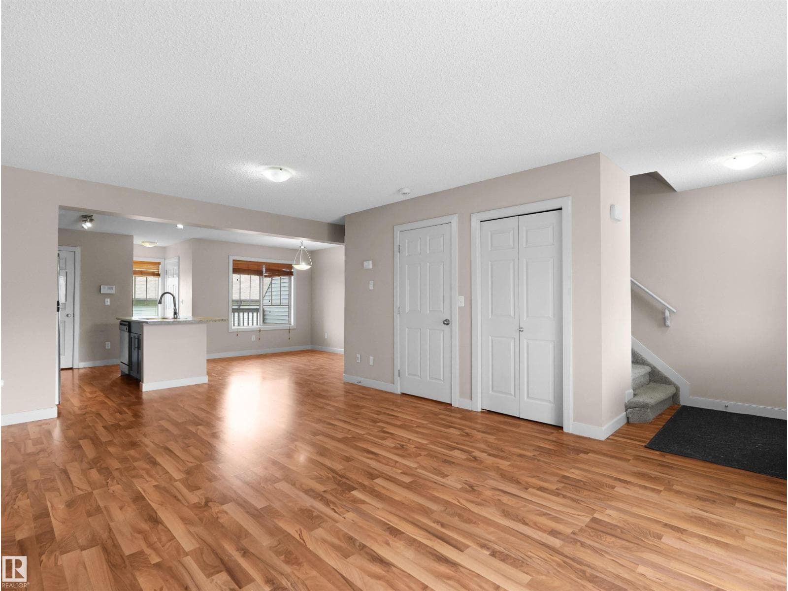 2512 ANDERSON WY SW — photo 7 of 39
