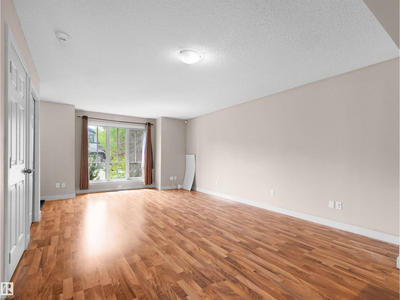 2512 ANDERSON WY SW — photo 8 of 39