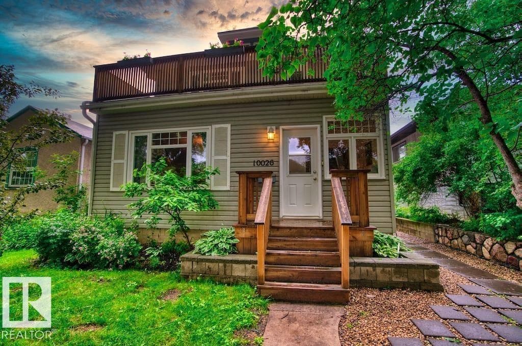 10026 87 AV NW — photo 1 of 44