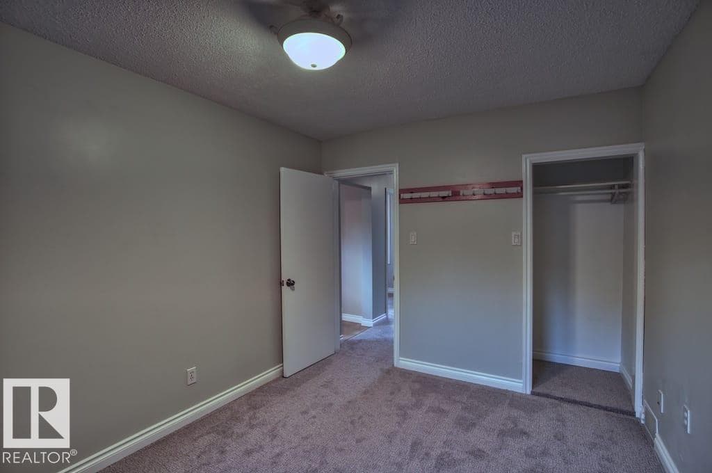 10026 87 AV NW — photo 32 of 44