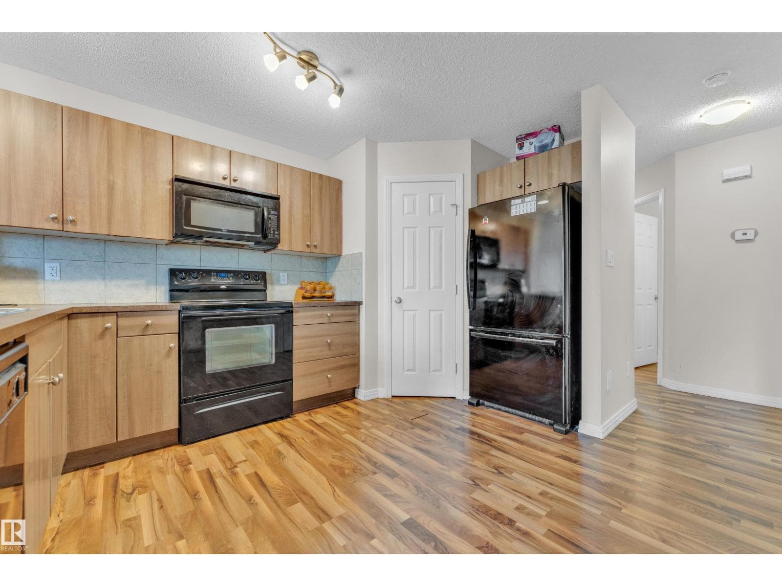 1030 177A ST NW — photo 11 of 25