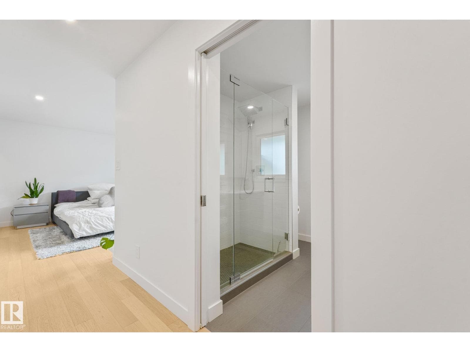 14128 98 AV NW — photo 20 of 74