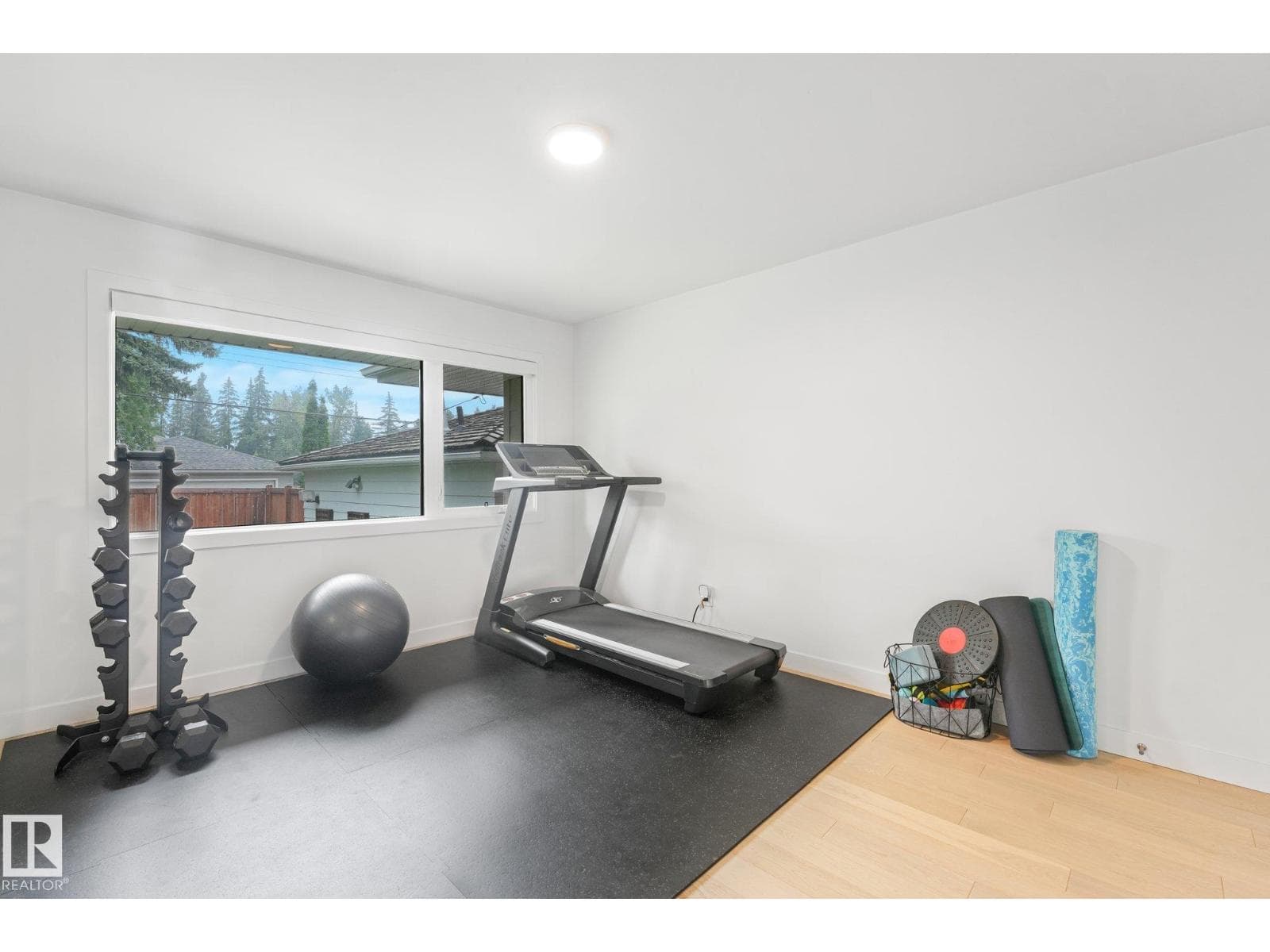 14128 98 AV NW — photo 28 of 74