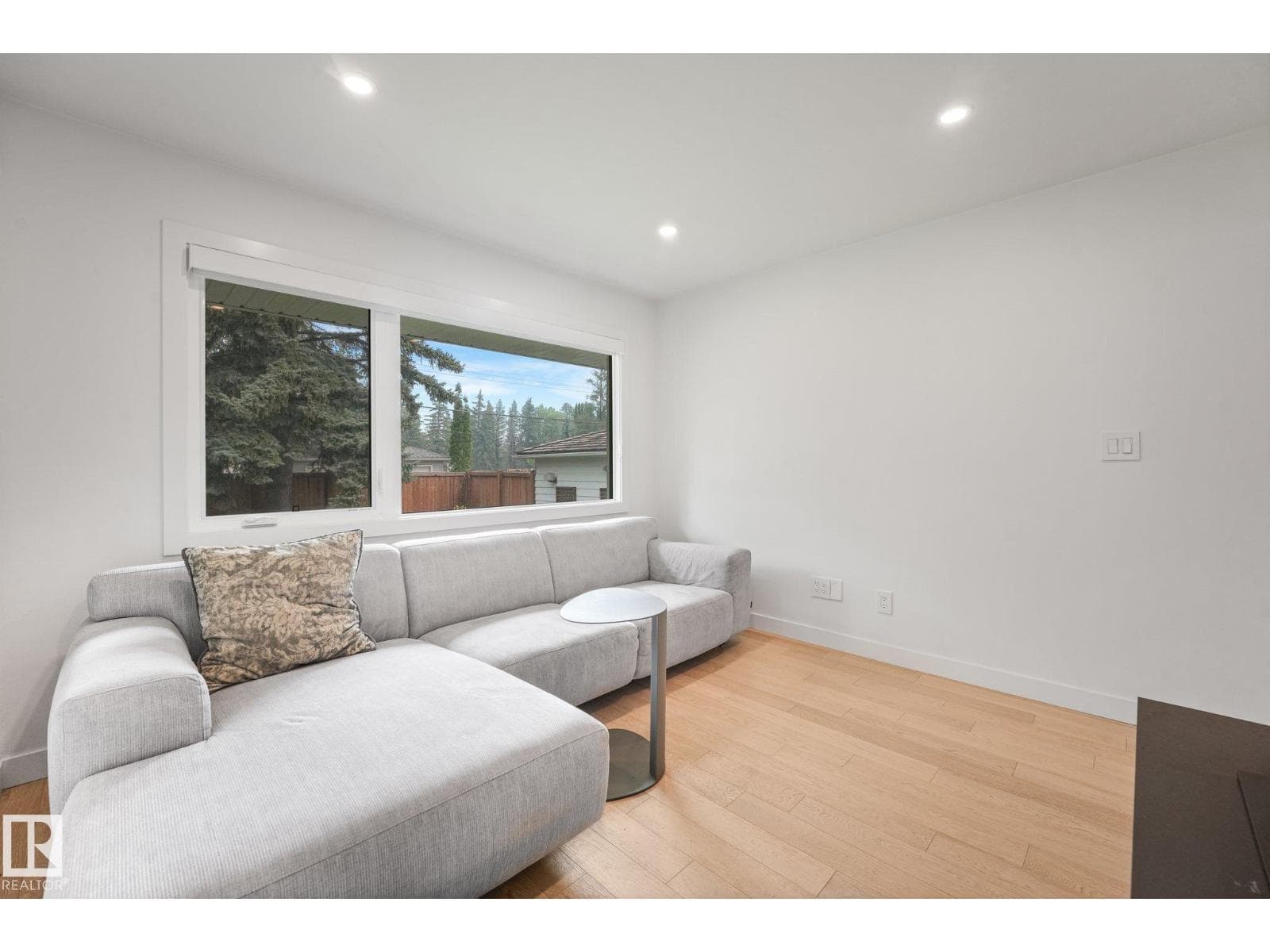 14128 98 AV NW — photo 34 of 74