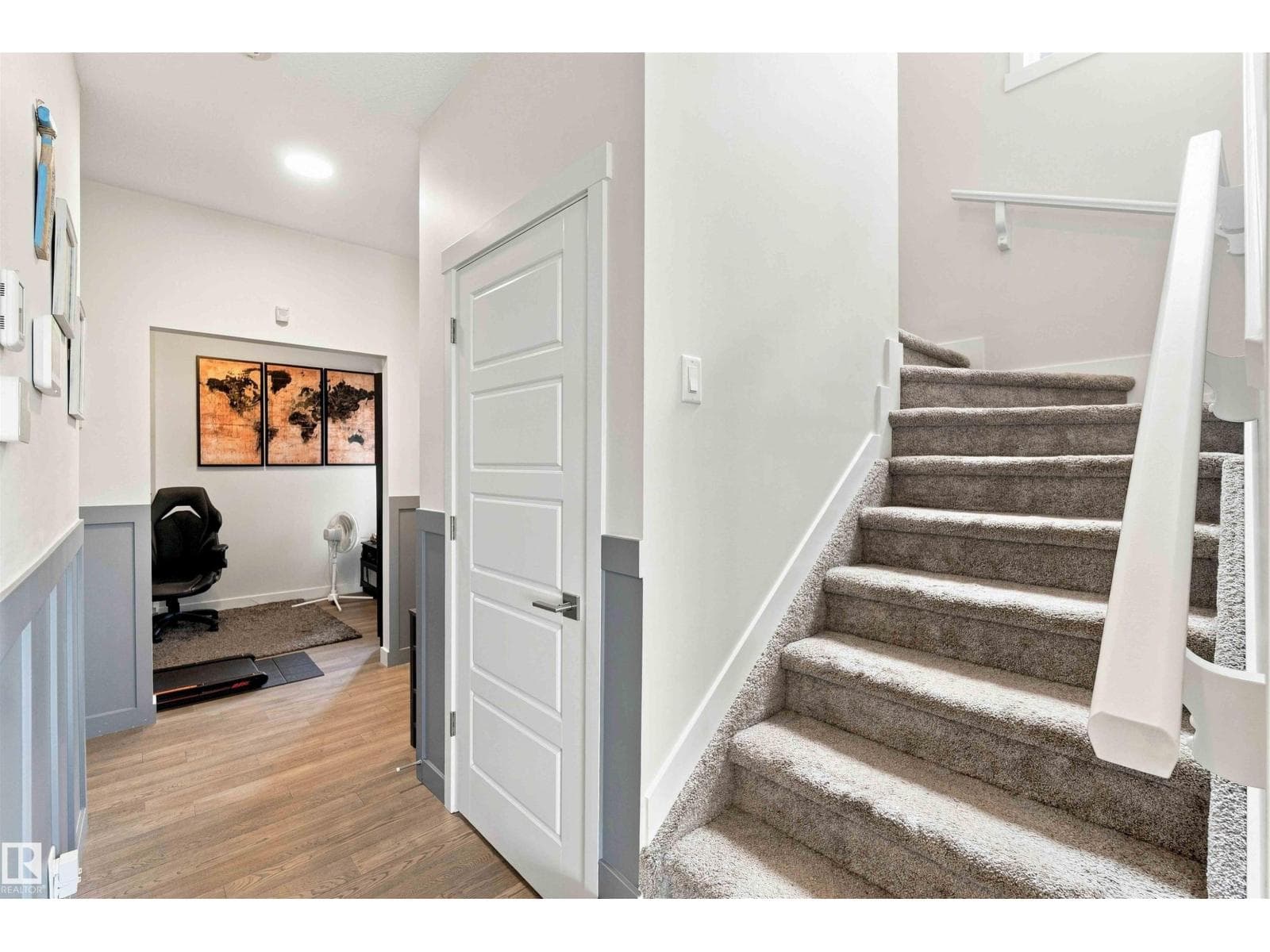 7608 CREIGHTON PL SW — photo 25 of 56