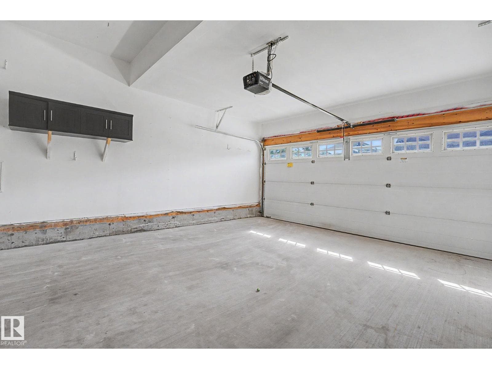9507 SIMPSON CT NW — photo 38 of 46