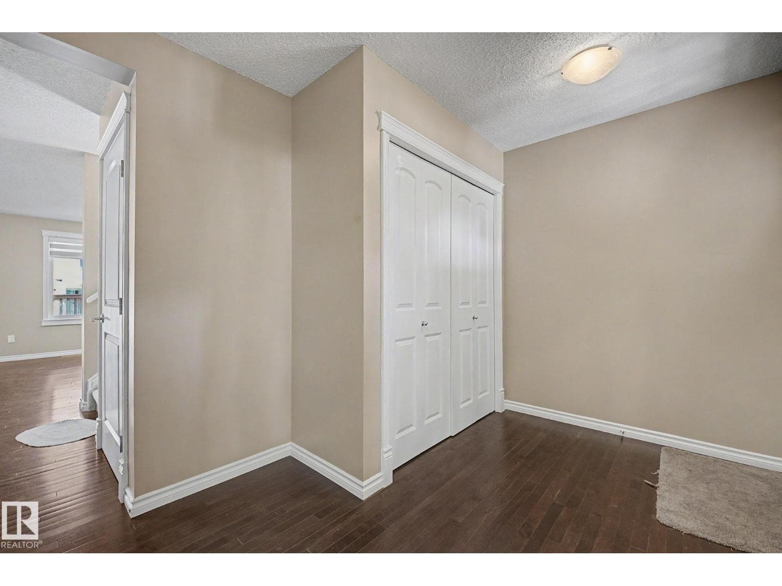9507 SIMPSON CT NW — photo 5 of 46