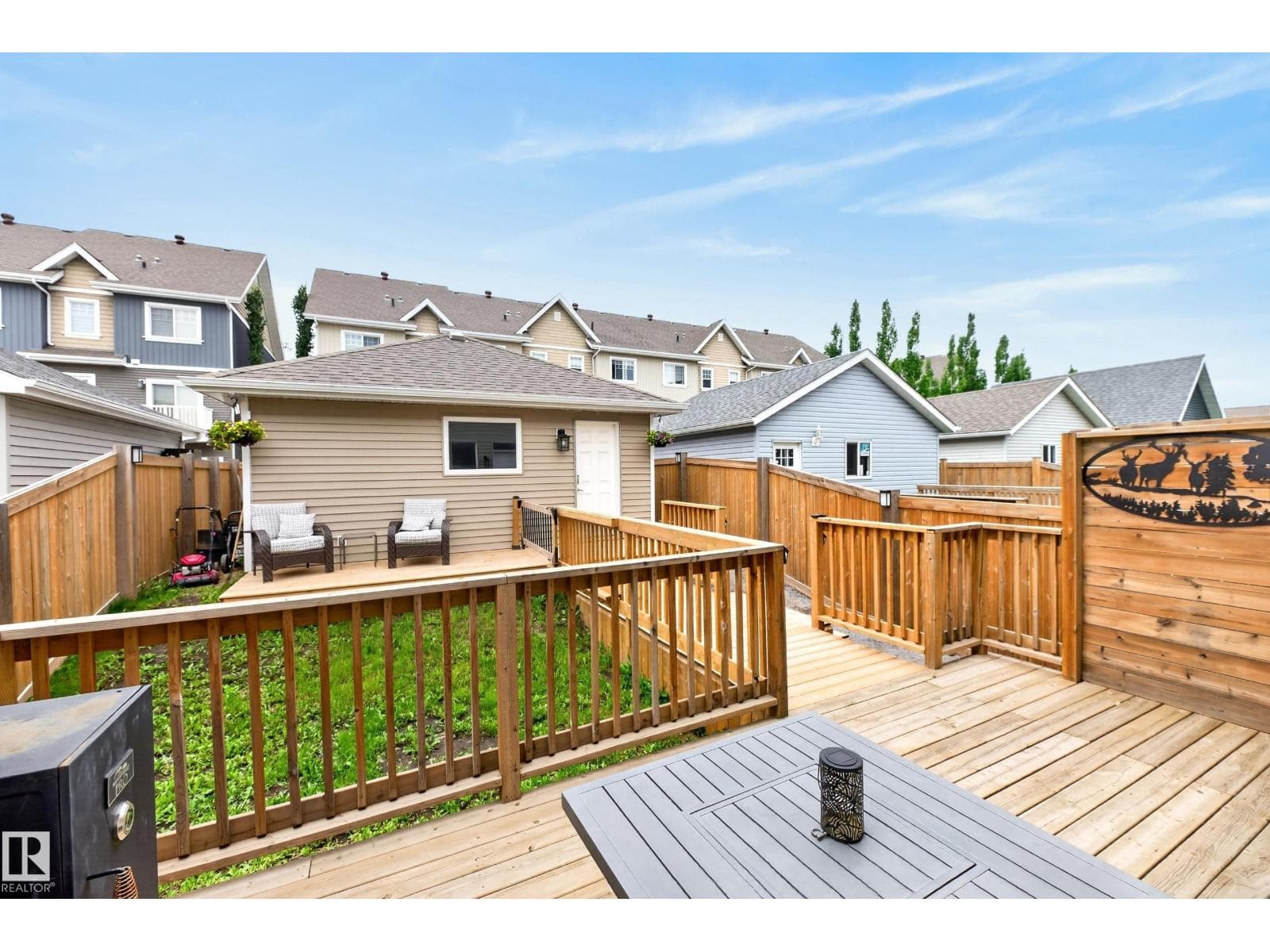 7915 22 AV SW — photo 50 of 62