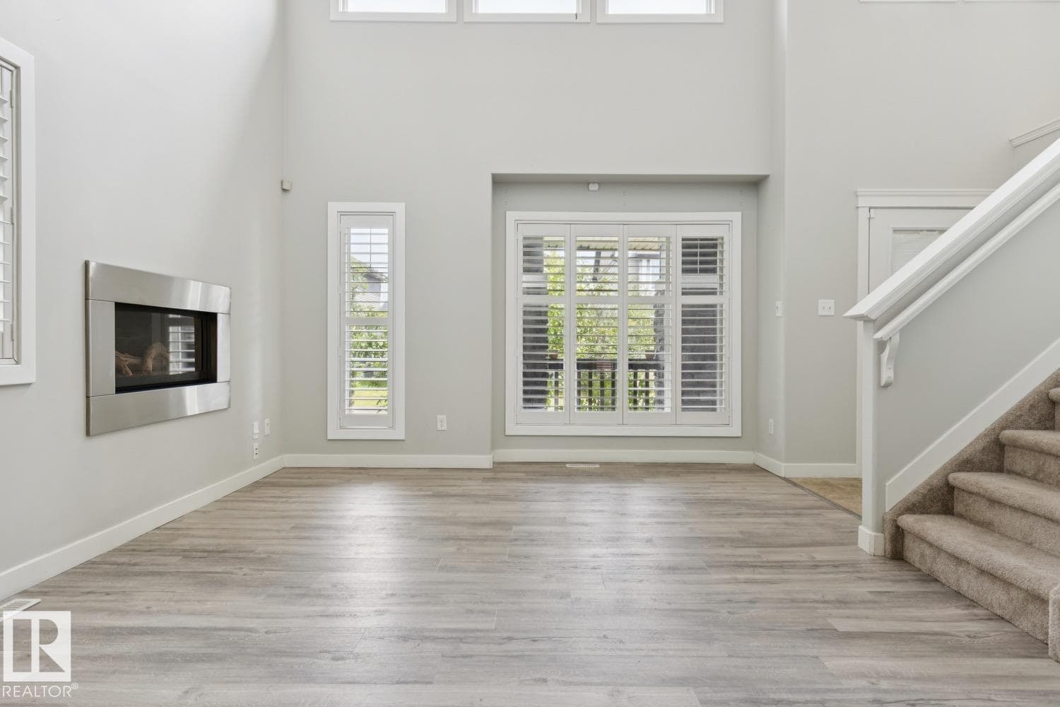 4058 MORRISON WY NW — photo 6 of 40
