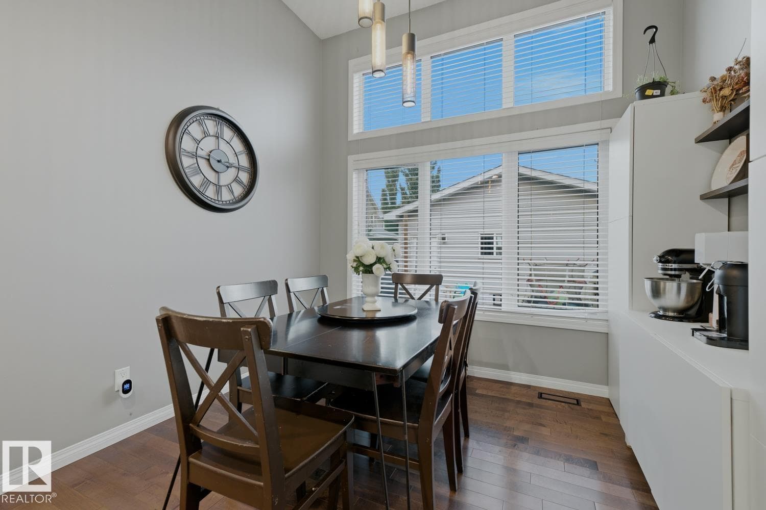 2015 74 ST SW — photo 15 of 34