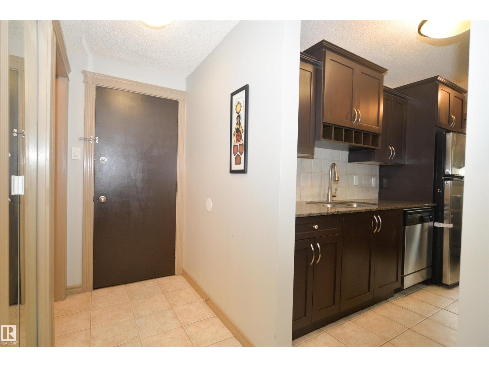 #1 10710 84 AV NW — photo 15 of 22