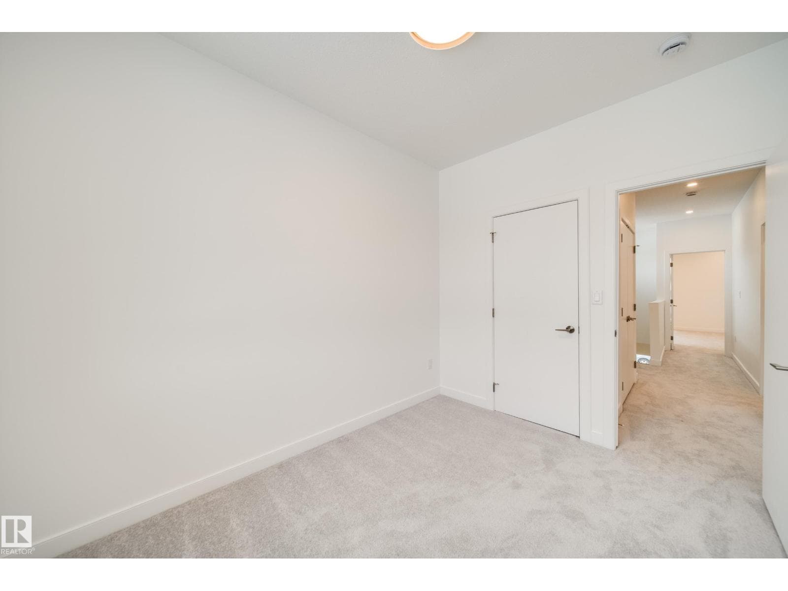 7538 80 AV NW — photo 19 of 40