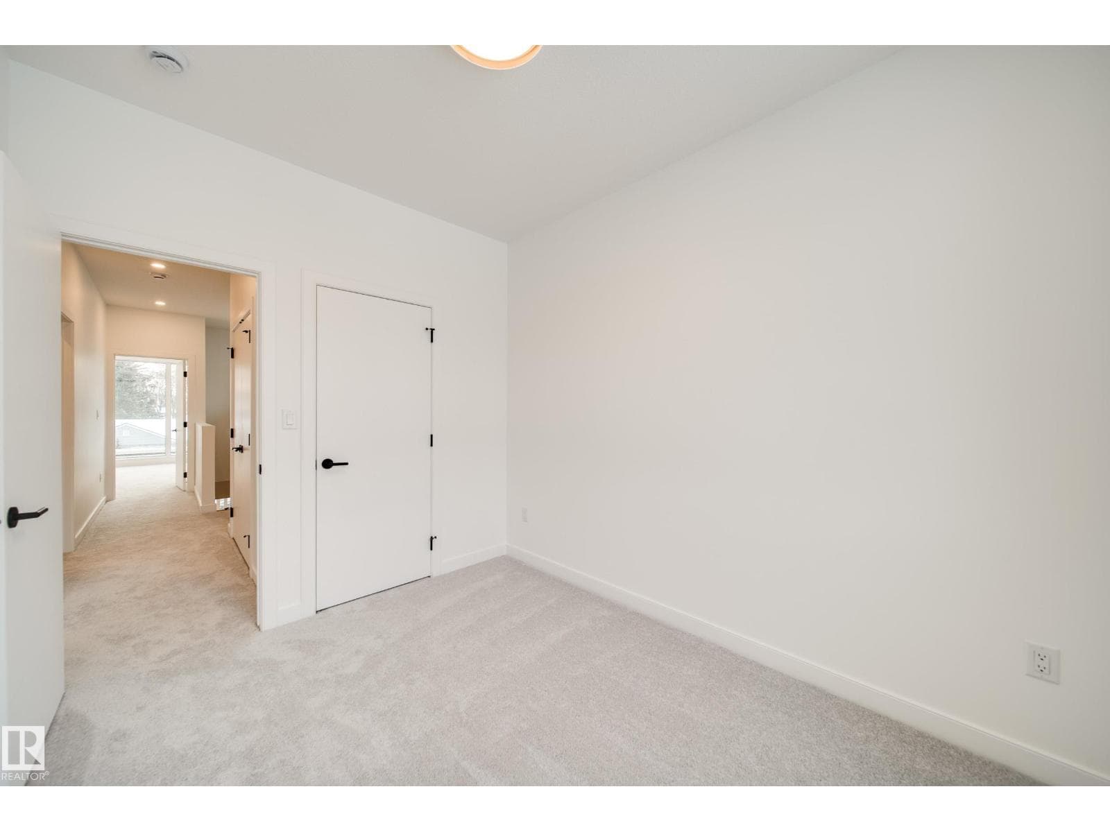 7538 80 AV NW — photo 27 of 40
