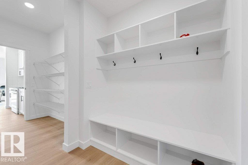 1116 CRISTALL CR SW — photo 13 of 56