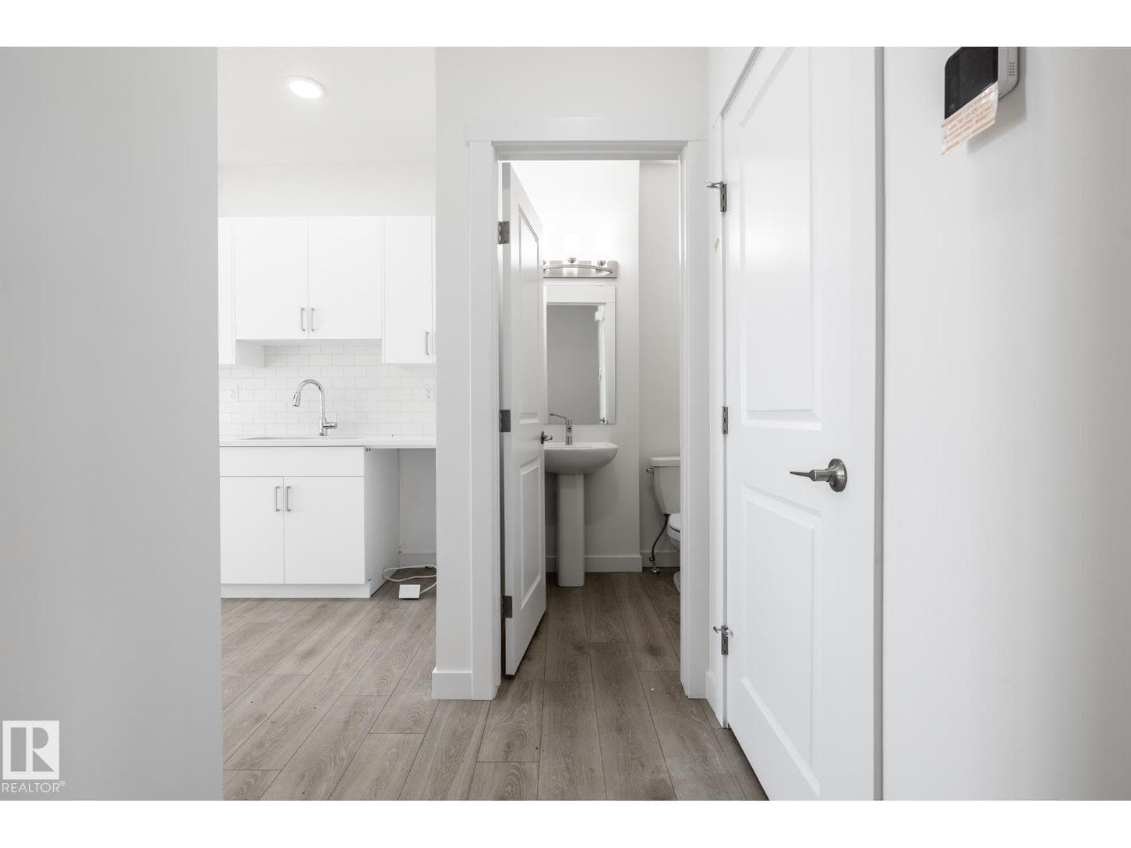 #37 7110 KESWICK CM SW — photo 3 of 24